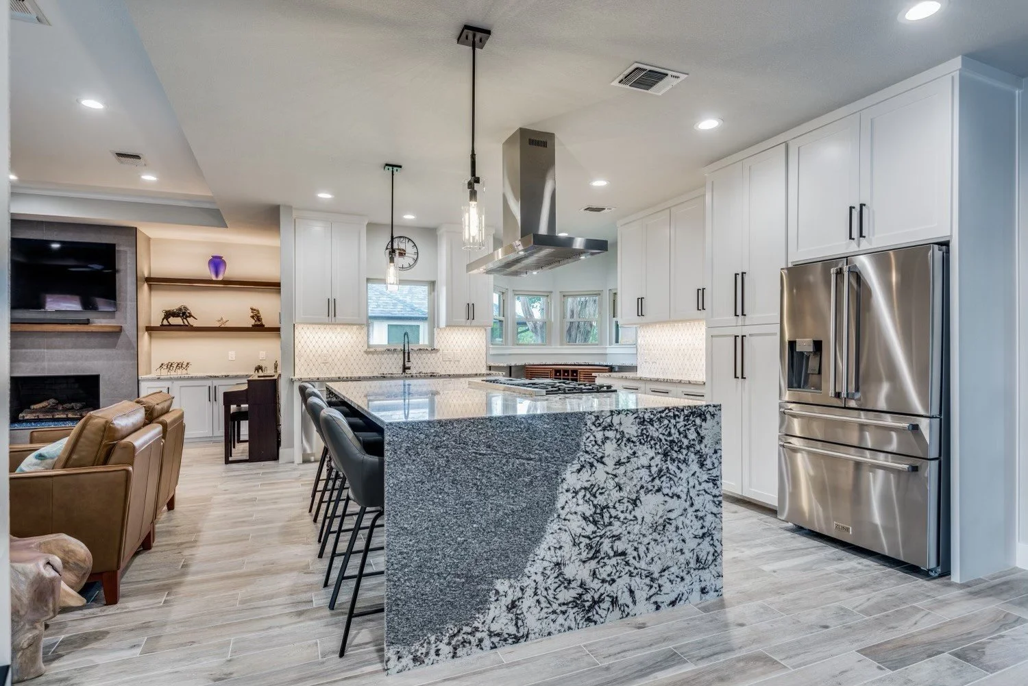 Kitchen 8.jpg