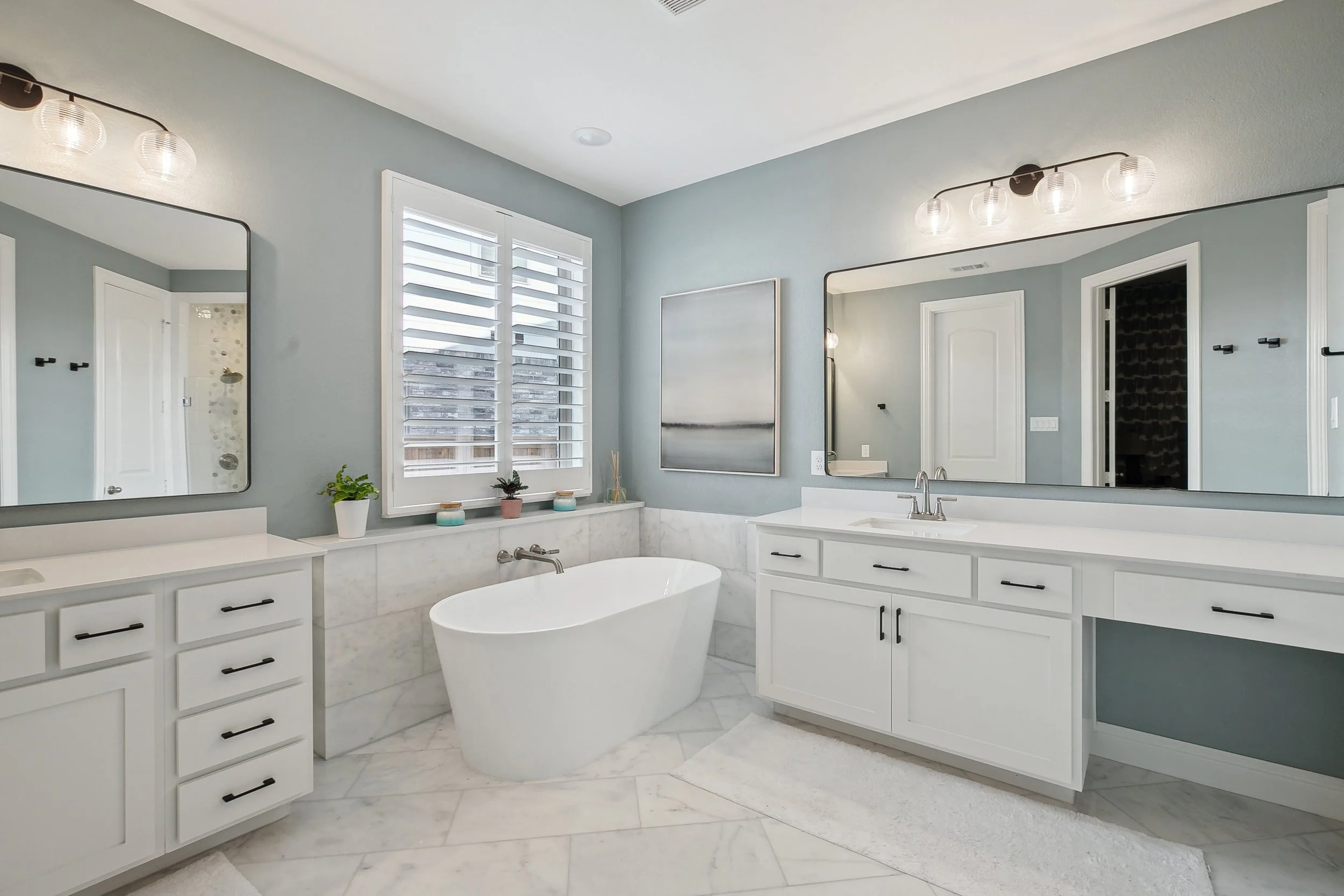 Bathroom 6.jpg