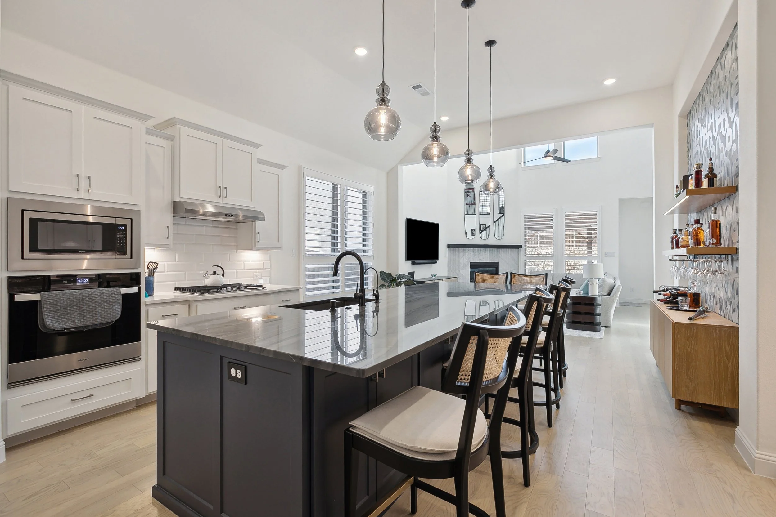 Kitchen 3.jpg