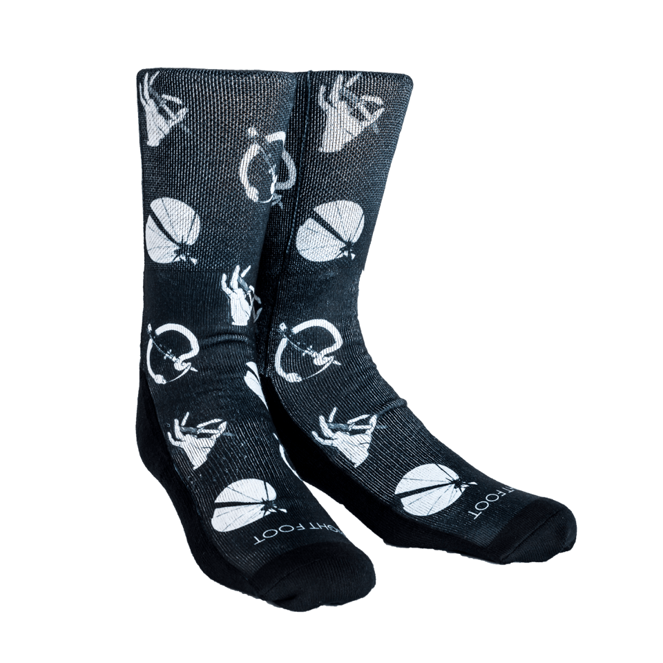 QM000153_Q_s_Socks_Queens_of_the_Stone_Age_02.png