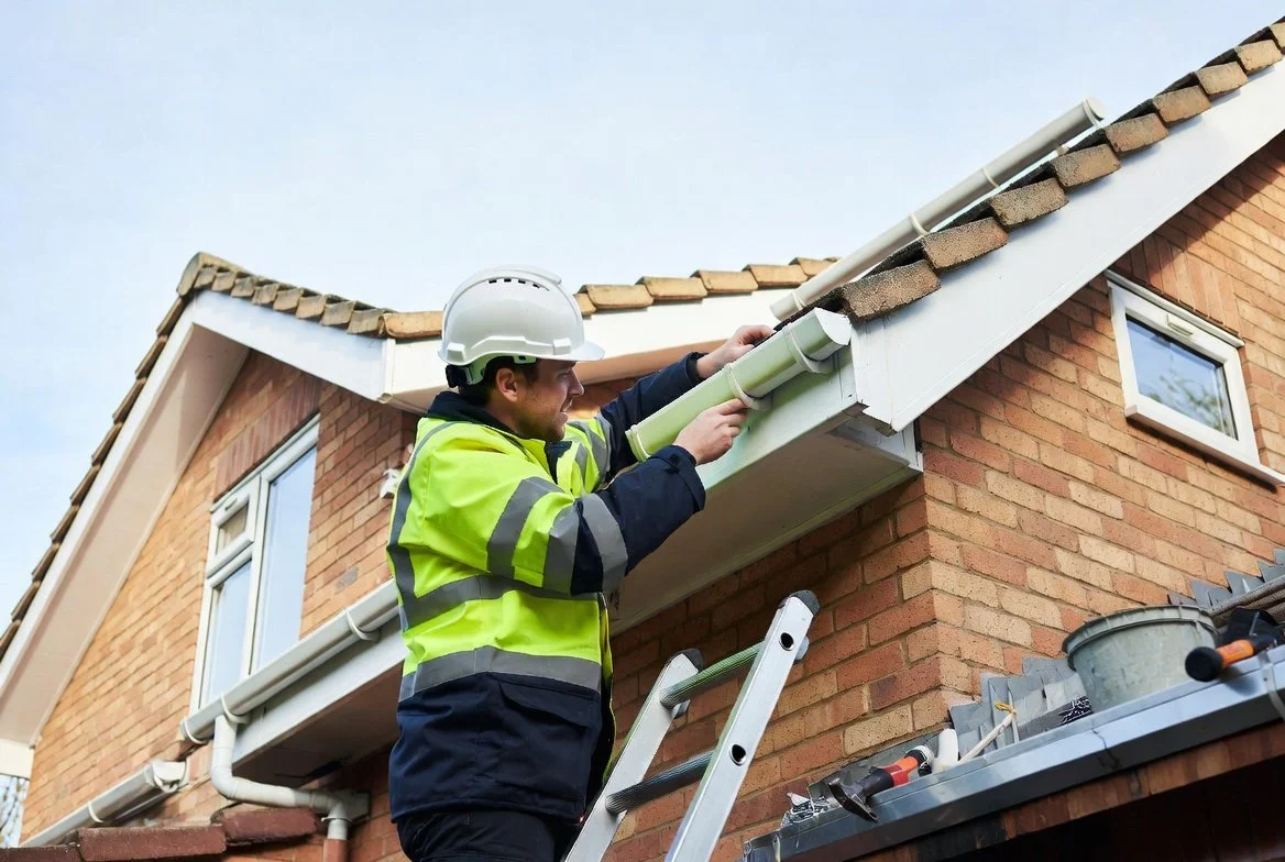 Professional Gutter Cleaning & Roof Maintenance