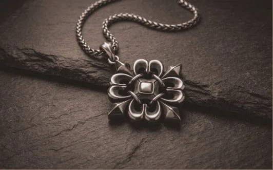 flor de lis sepia.jpg
