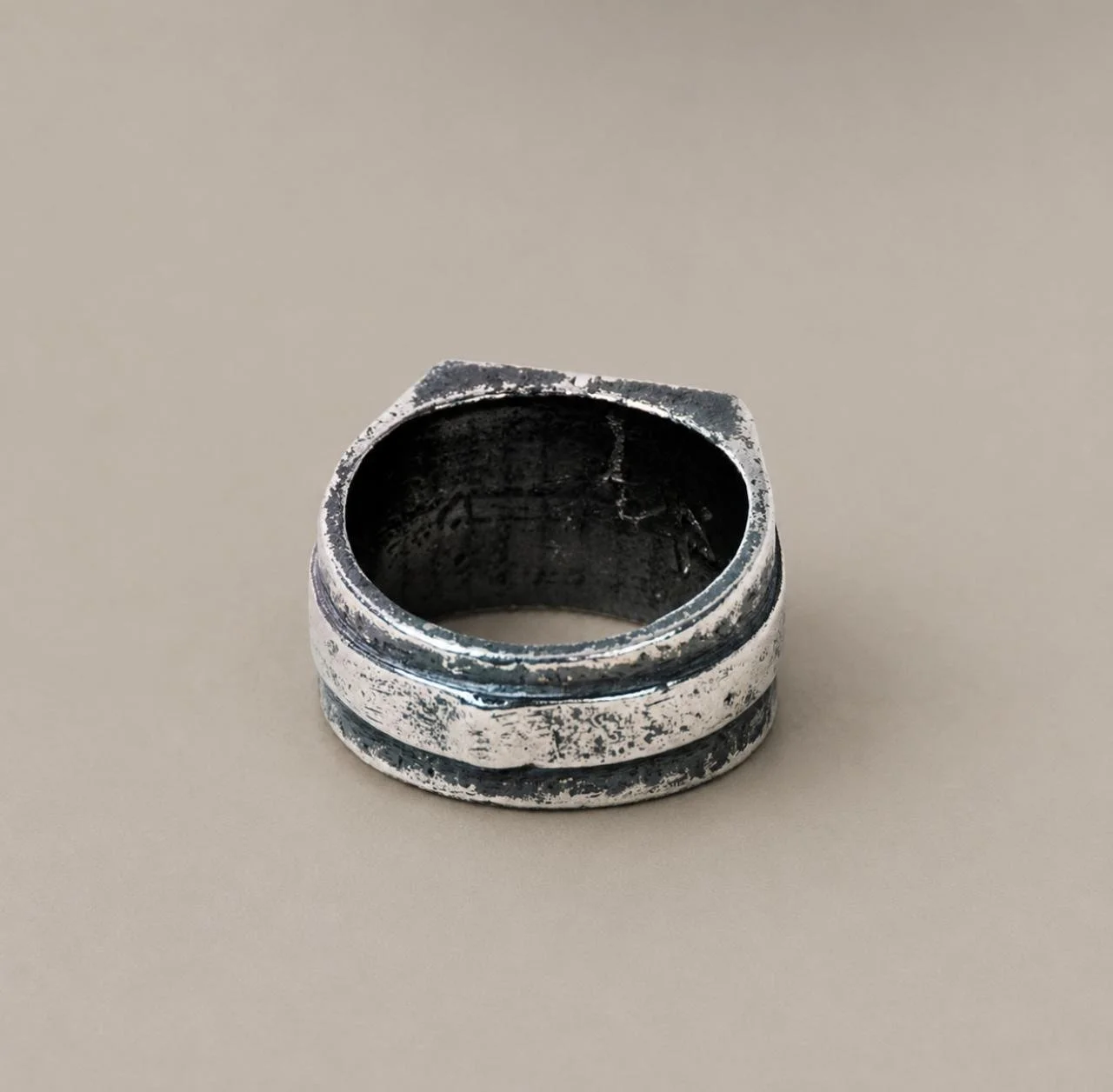 BLACK STONE 4.jpeg