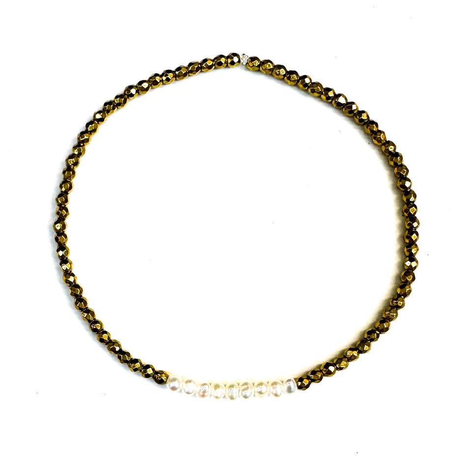 wonderbraceletgoldandwhite.png