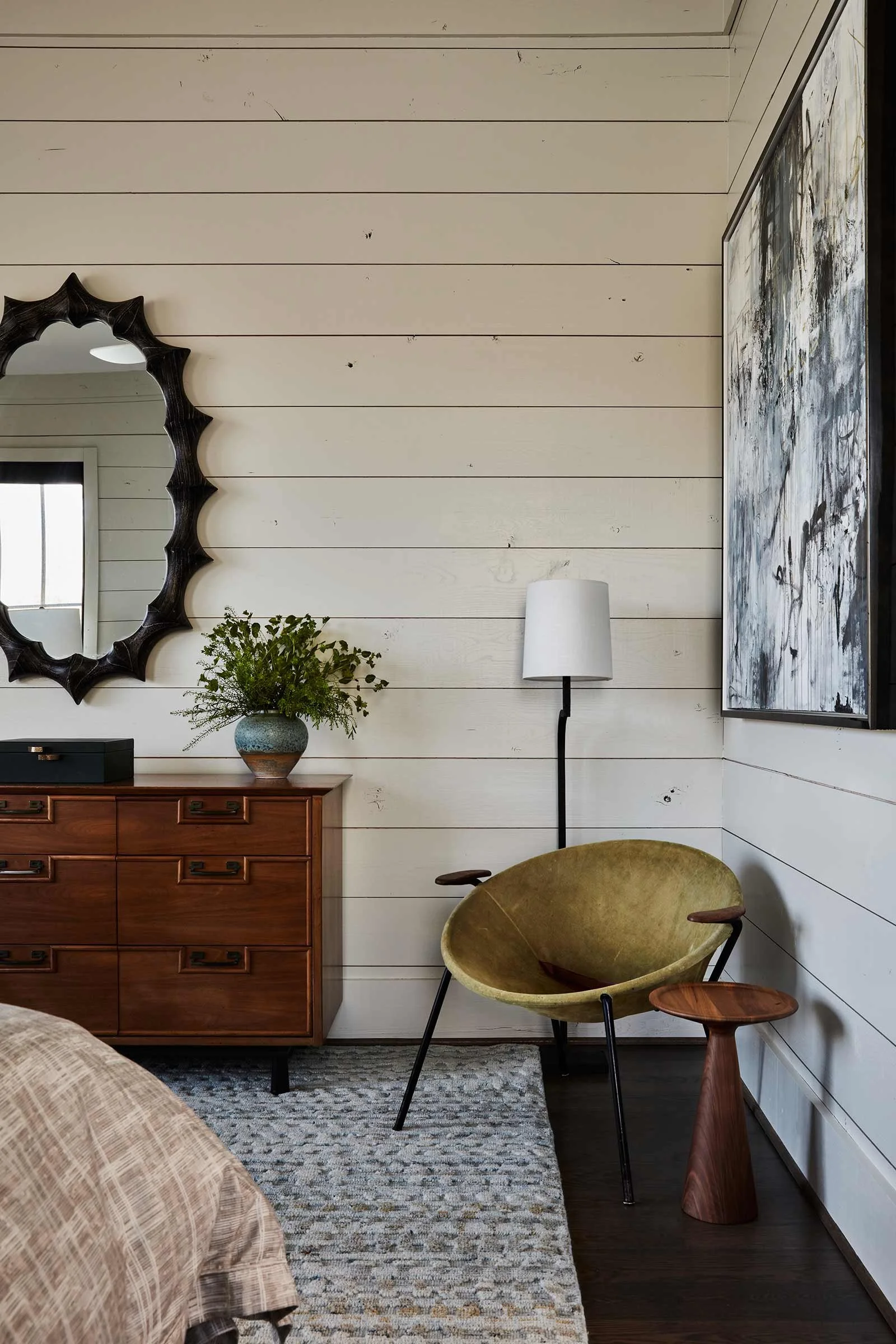 Greenapple-residential-design-desk-velvet-lamp-dresser.jpg