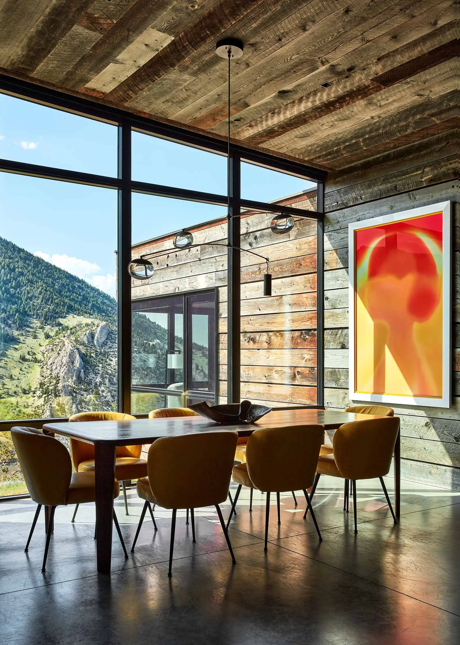 BearDanceTrail-Mountain-livng-room-dining-table.jpg