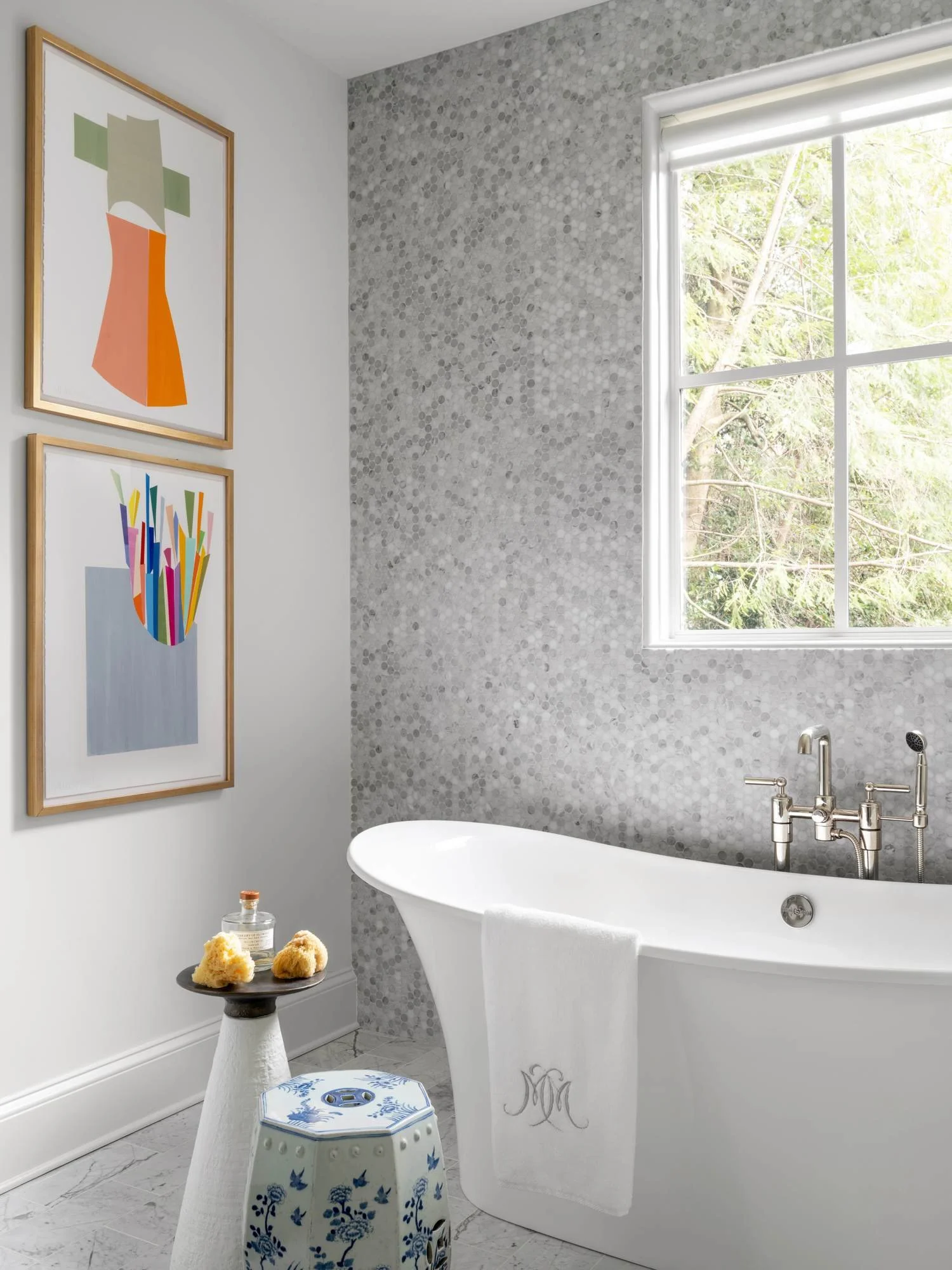 Peachtree-Battle-primary-bath-soaking-tub-penny-tile-colorful-art.jpg