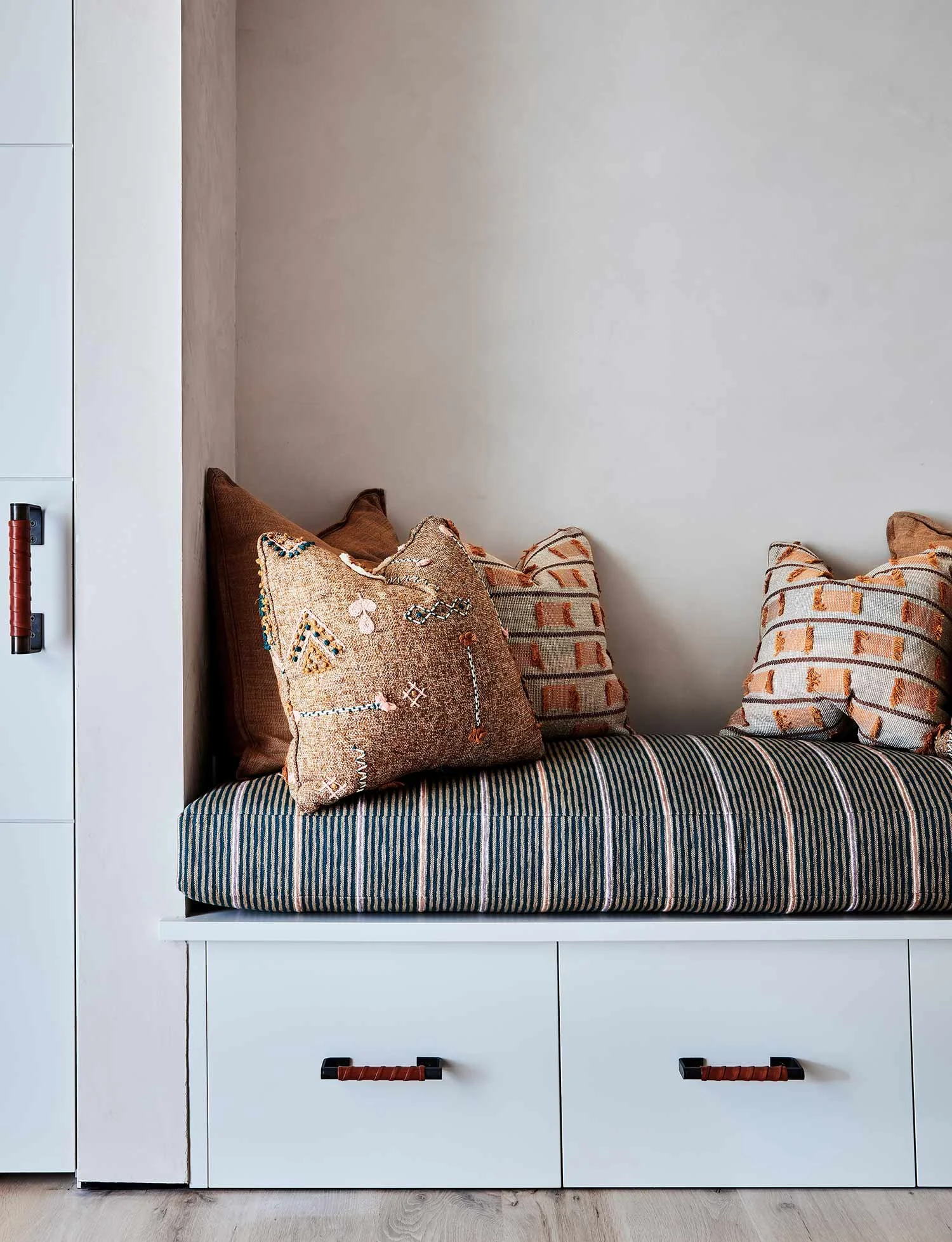 BearDanceTrail-Mountain-pillow-bench.jpg