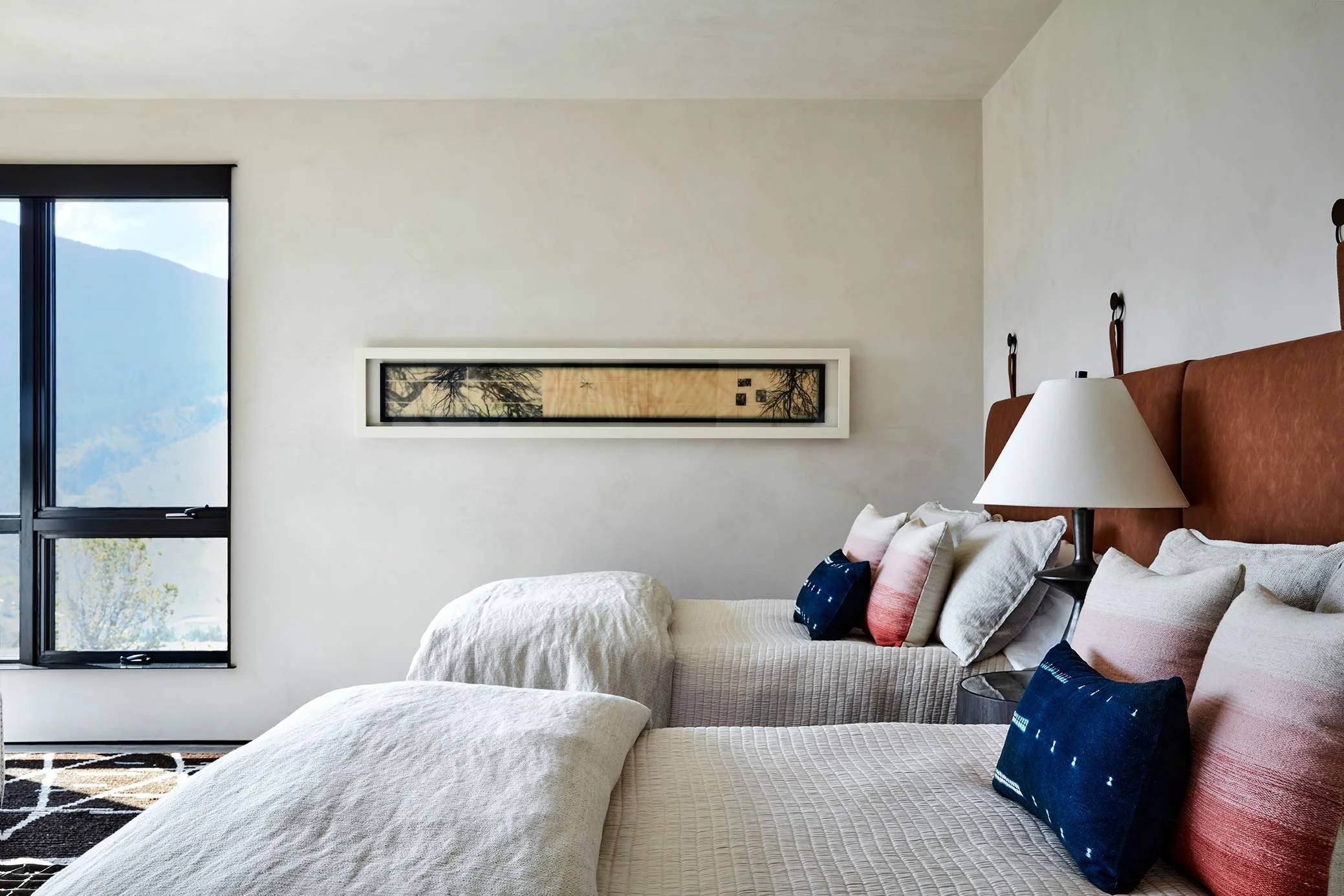 BearDanceTrail-Mountain-bedroom-twin-beds.jpg