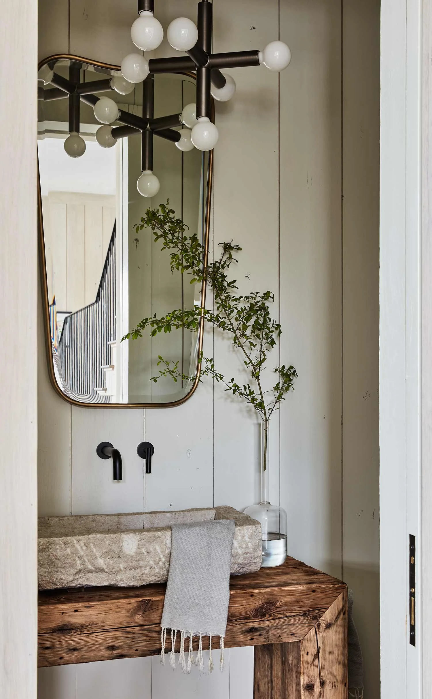 Greenapple-residential-design-bathroom-mirrorjpg.jpg