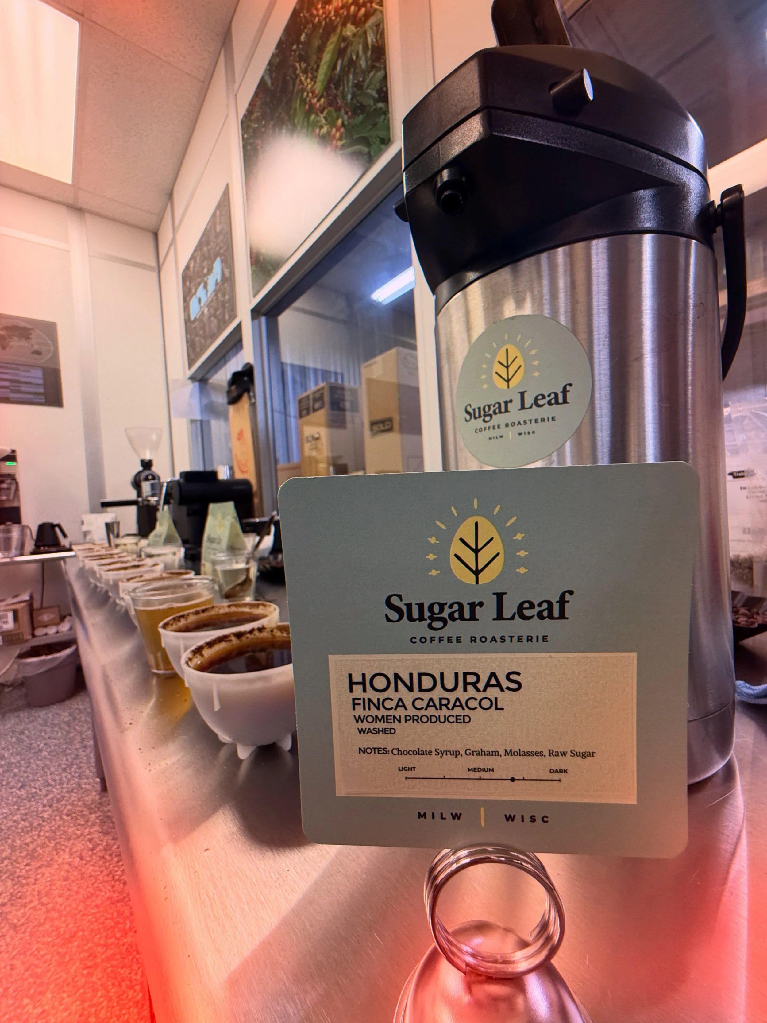 Now Roasting: Honduras Finca Caracol 🇭🇳. Back in the early 2000&rsquo;s a group of women coffee producers and farmers started COMUCAP, their own cooperative, to generate income and build stability for themselves and their families. They took to gro