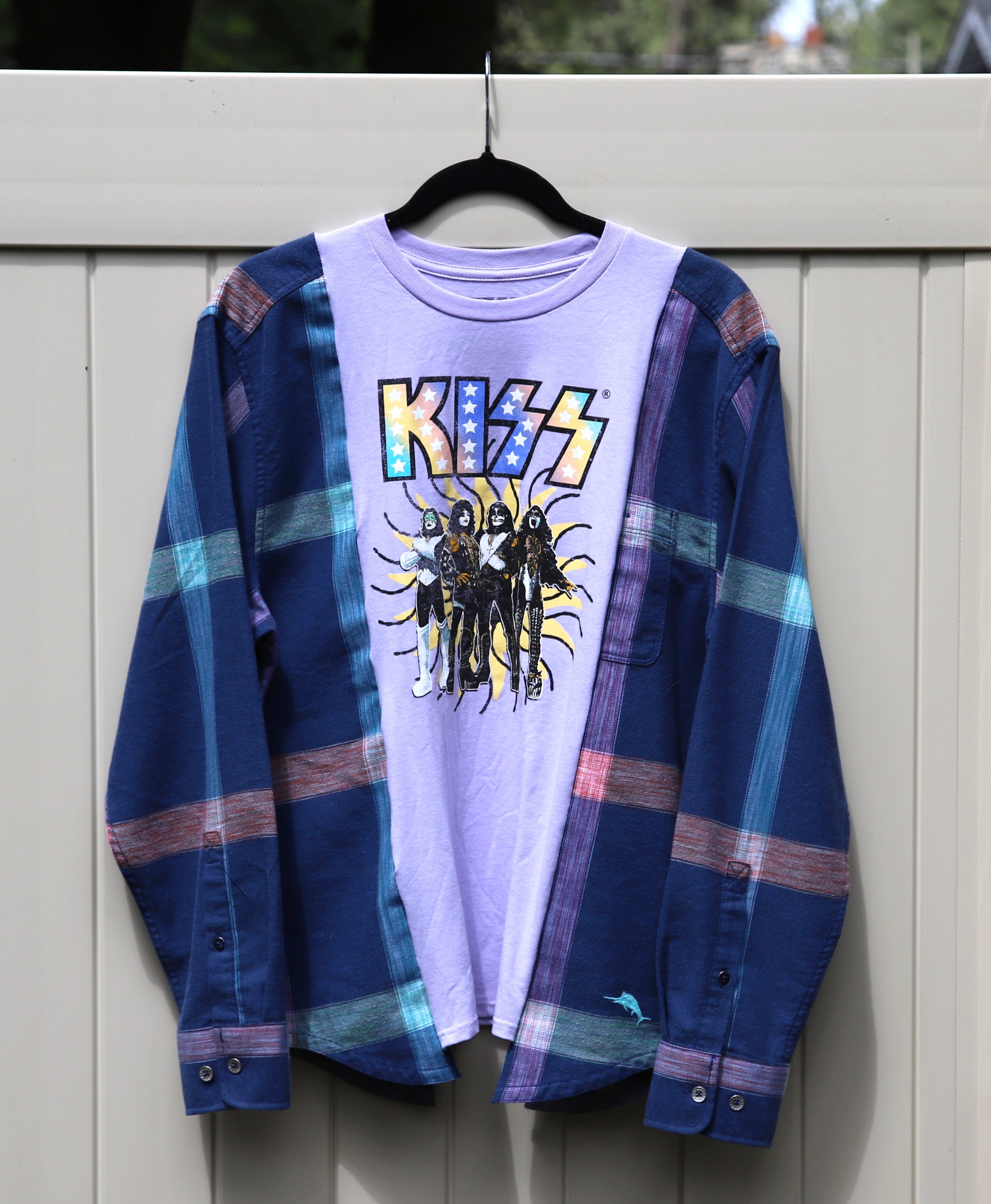 Kiss Upcycled Shirt