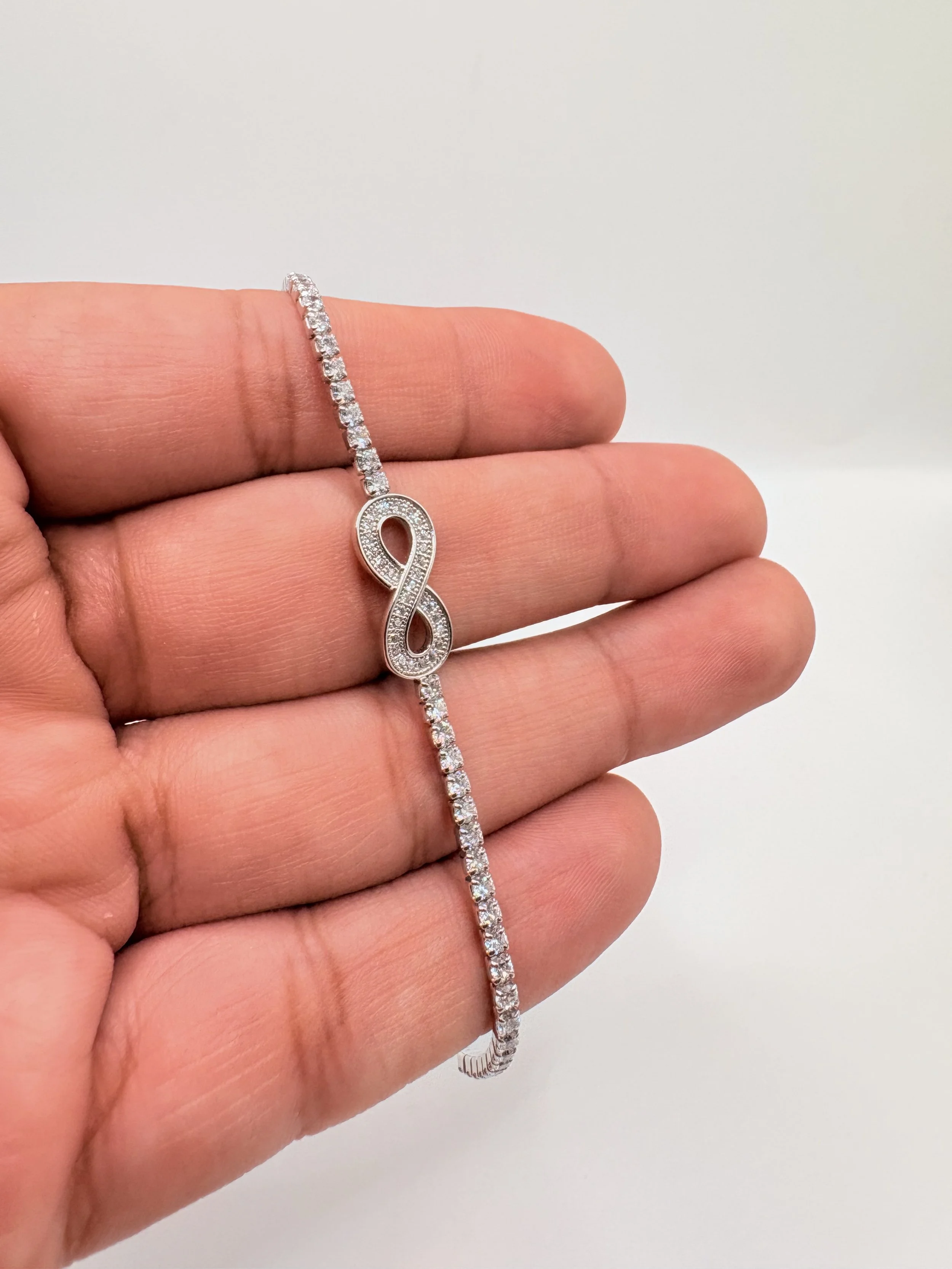 Infinite Sparkle Bracelet