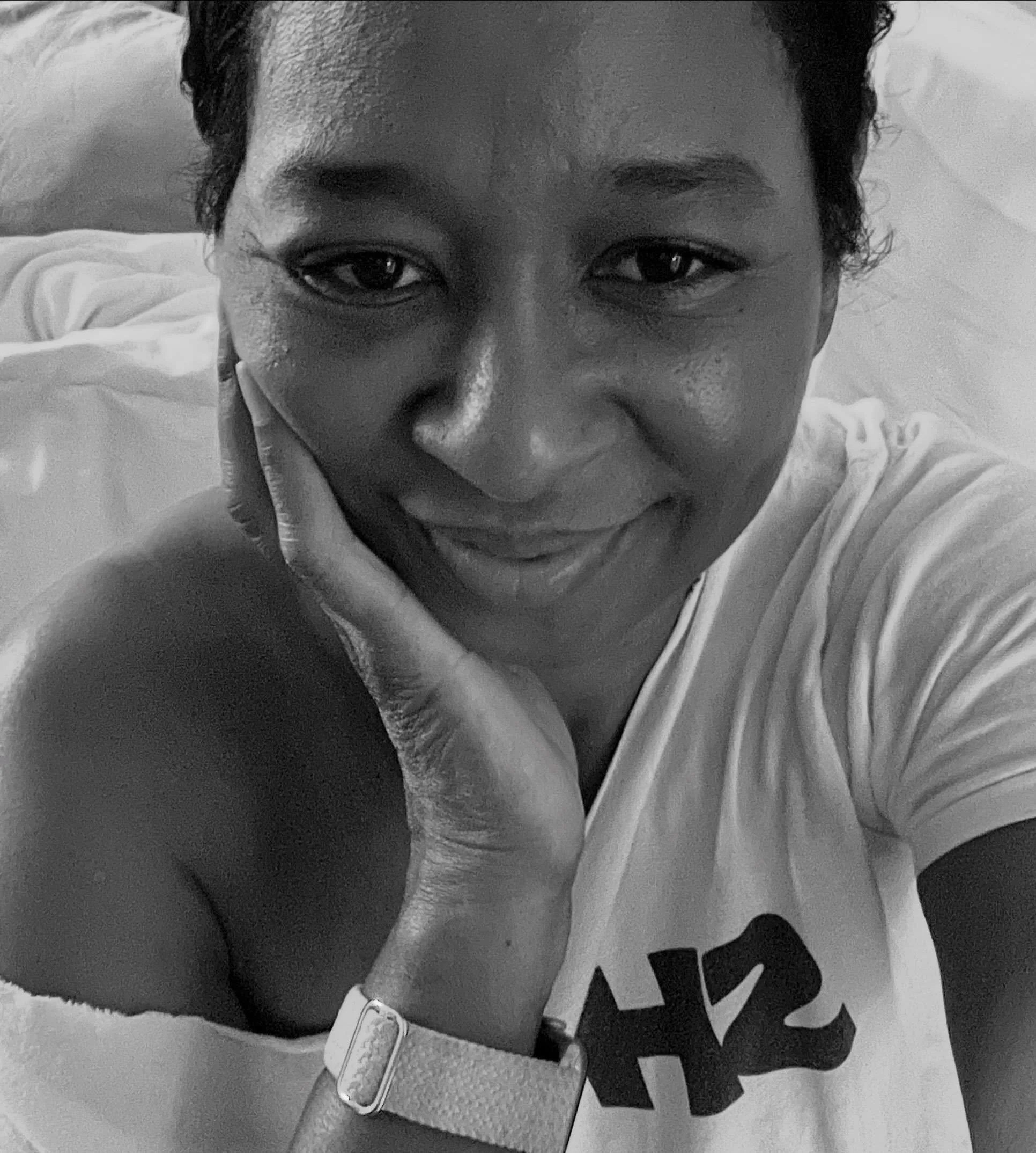 &ldquo;56&rdquo;, Loving it, NO MAKEUP, &amp; NO FILTERS! This is all ME🫶🌹🧡5️⃣6️⃣
Thank you for the BEAUTIFUL BIRTHDAY WISHES and blessings to you all! 

Love Skyy! 😘

#birthdaygirl #birthday #leo #nofilter #raw