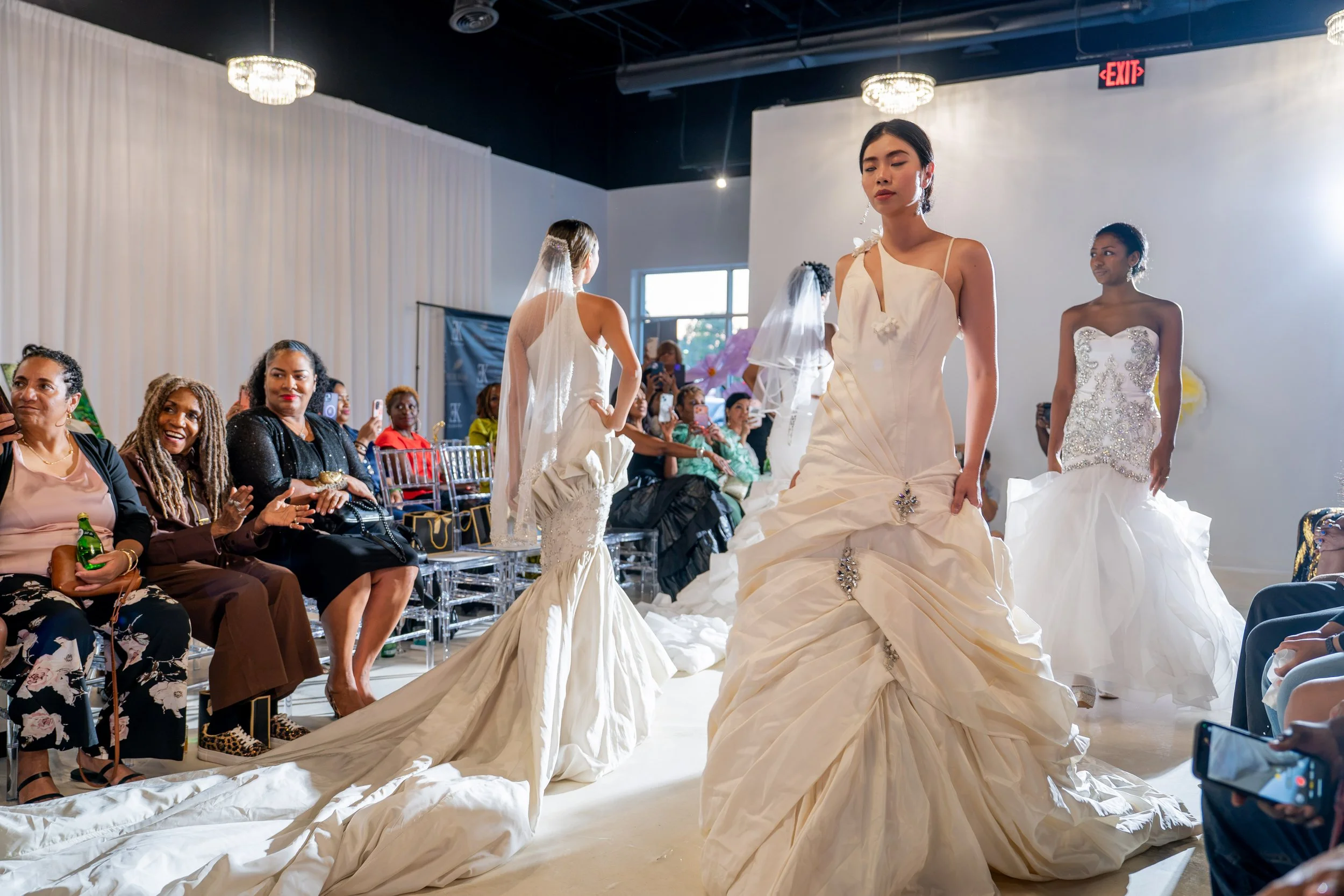 &nbsp;Eileen Kim Couture   Noir: Reborn in Luxury