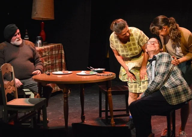 image of cast in The Foreigner