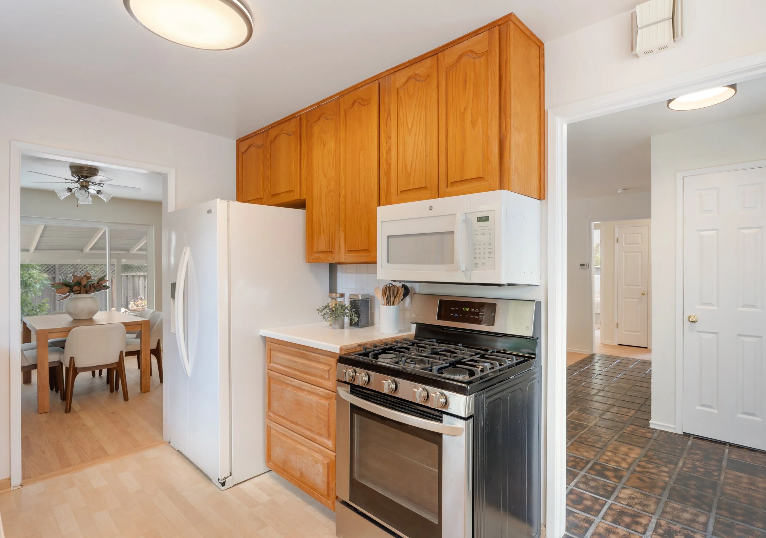 9-Phyllis_Matt_Anello-09-MLS.jpg