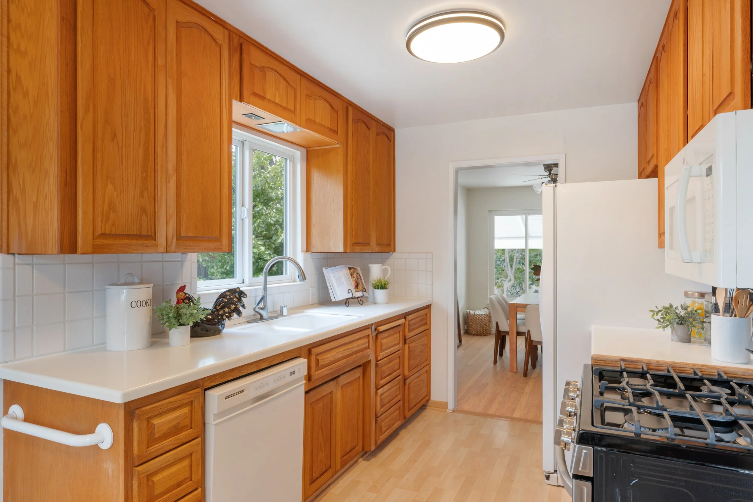 10-Phyllis_Matt_Anello-08-MLS.jpg