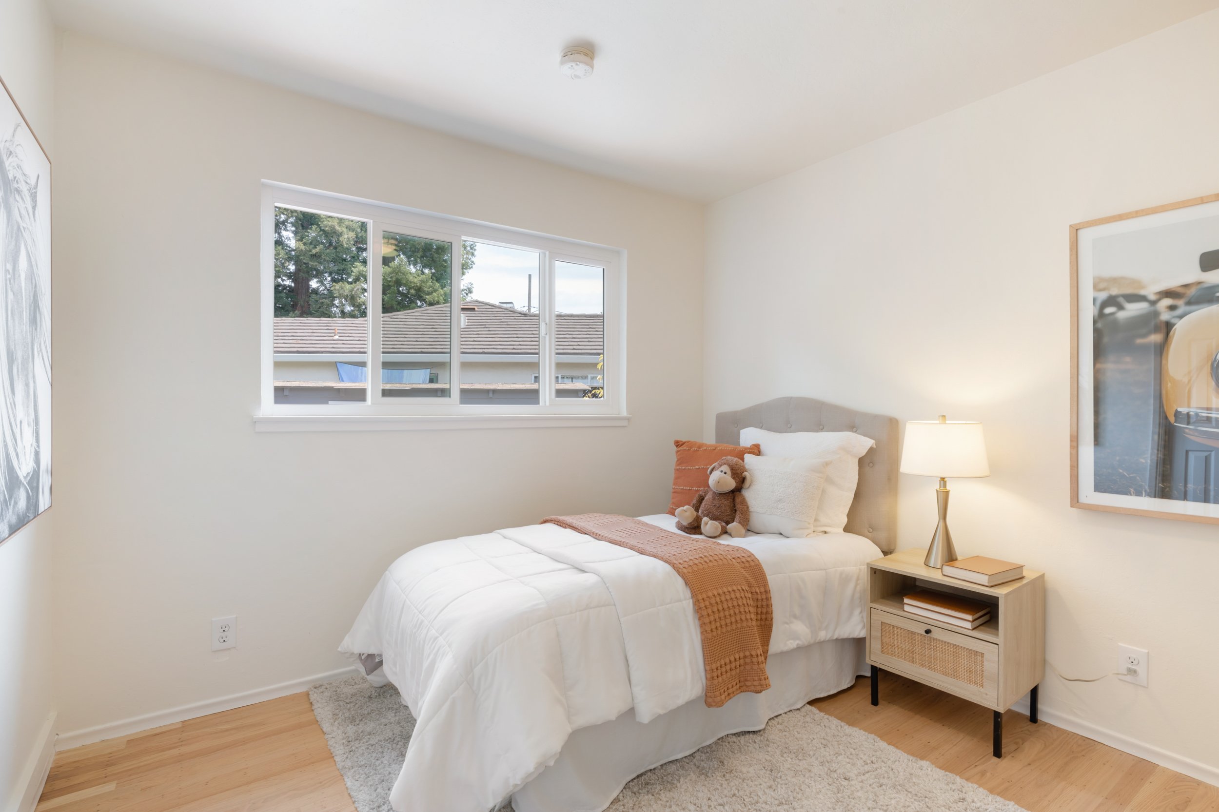 15-Phyllis_Matt_Anello-12-MLS.jpg