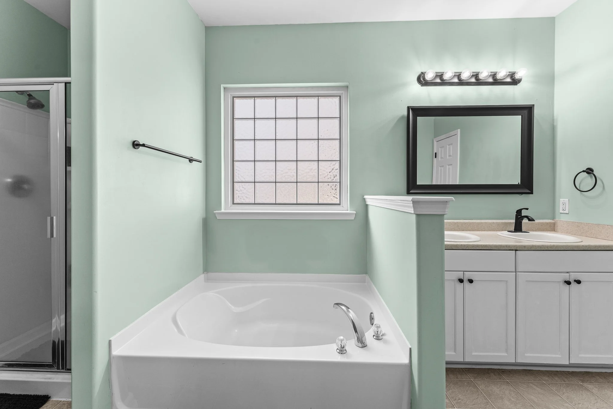 1559 BRADLEY BLVD-10.jpg