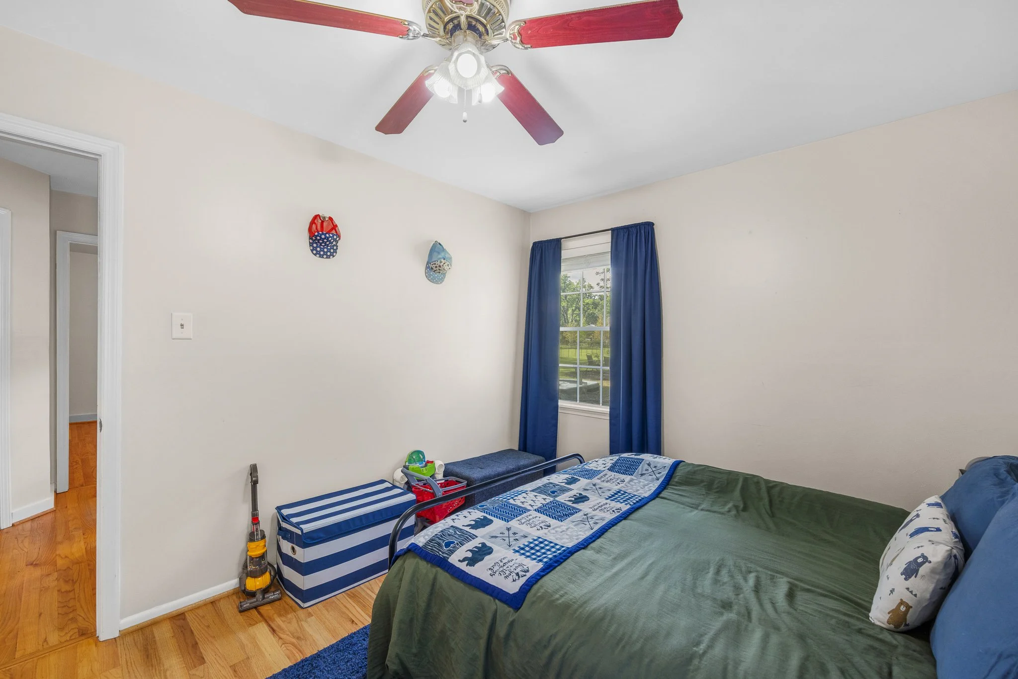 229 GOLDEN RD-38.jpg