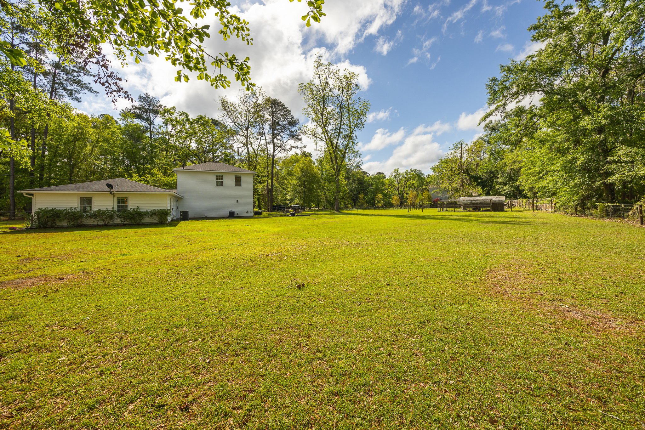 229 GOLDEN RD-23.jpg