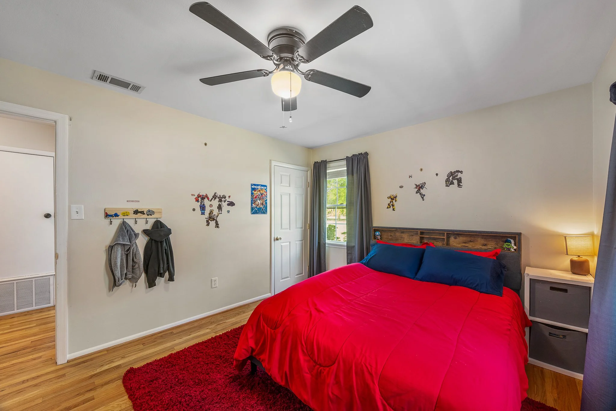 229 GOLDEN RD-41.jpg