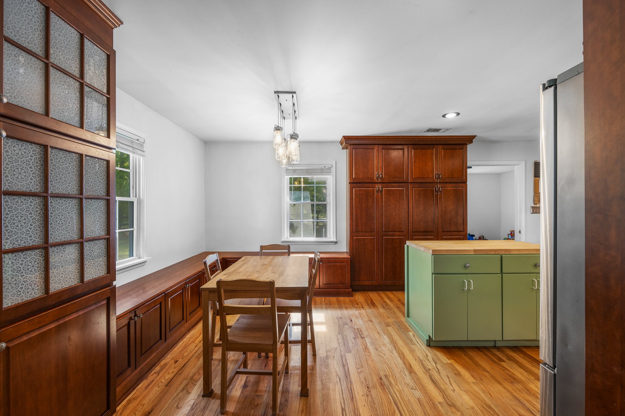 229 GOLDEN RD-28.jpg