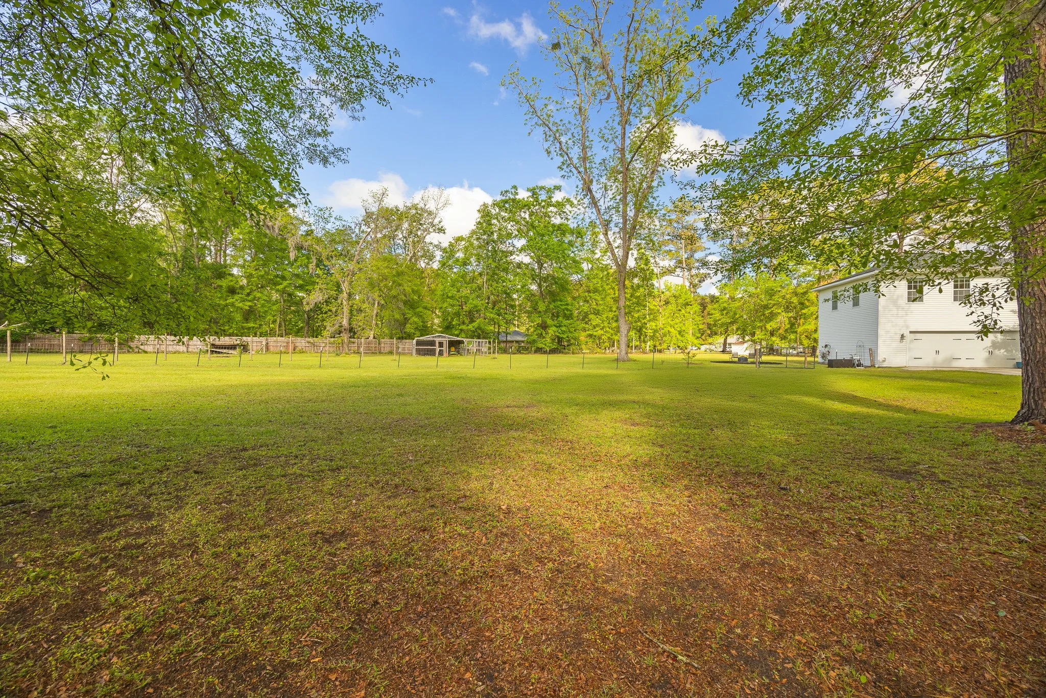 229 GOLDEN RD-17.jpg