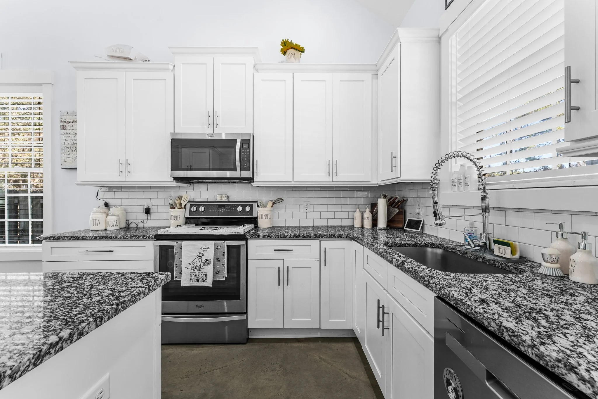 640 MEINHARD RD-54.jpg