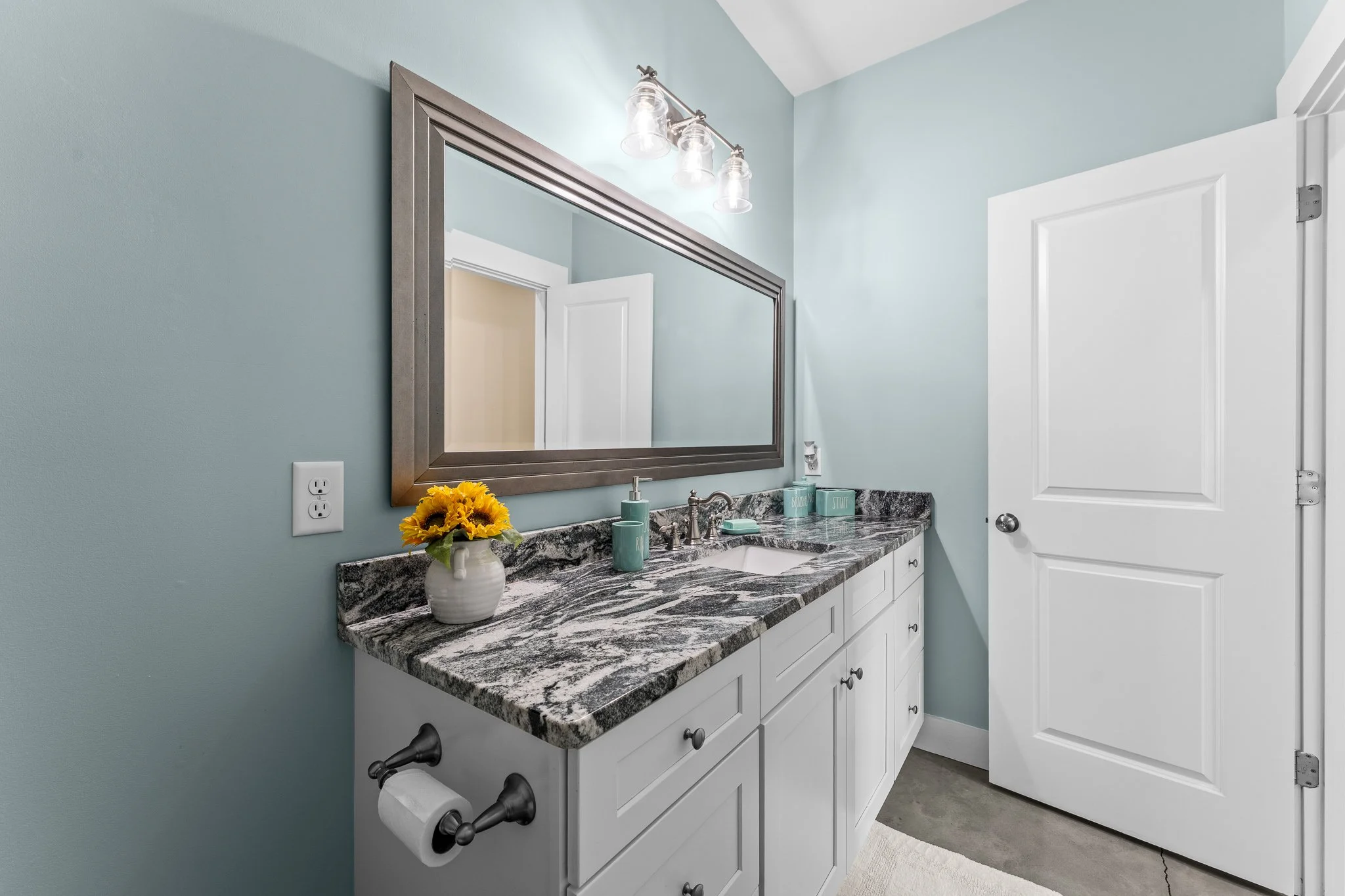 640 MEINHARD RD-33.jpg