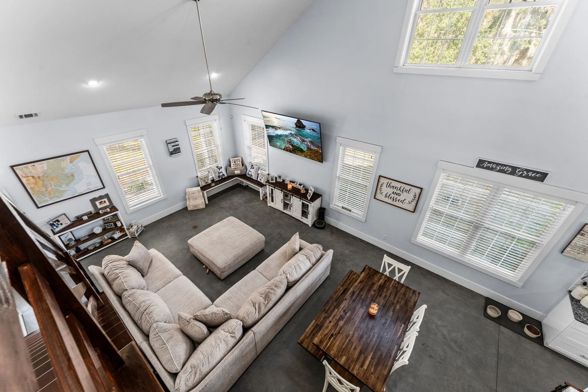 640 MEINHARD RD-45.jpg