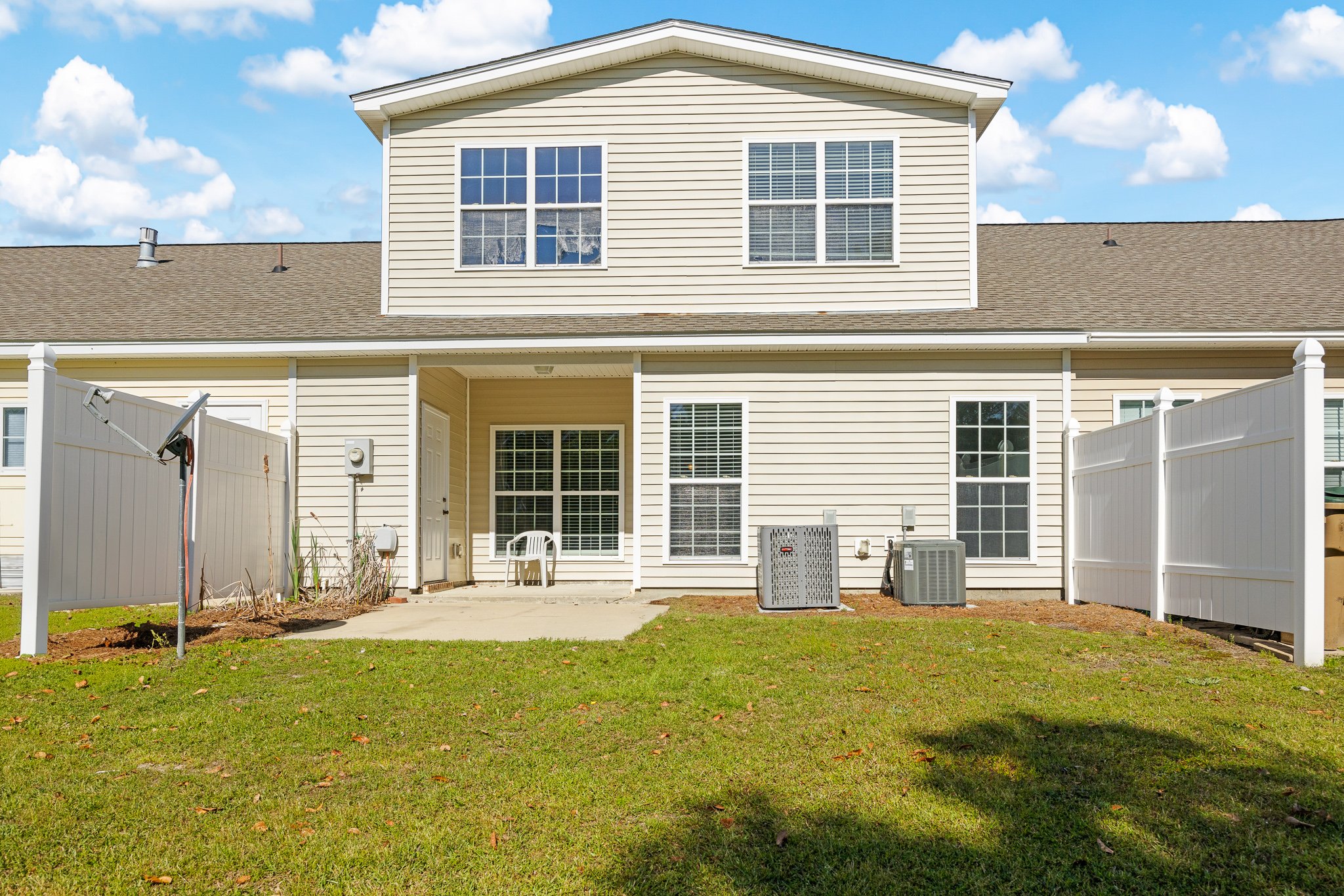 8 FALKLAND AVE-31.jpg