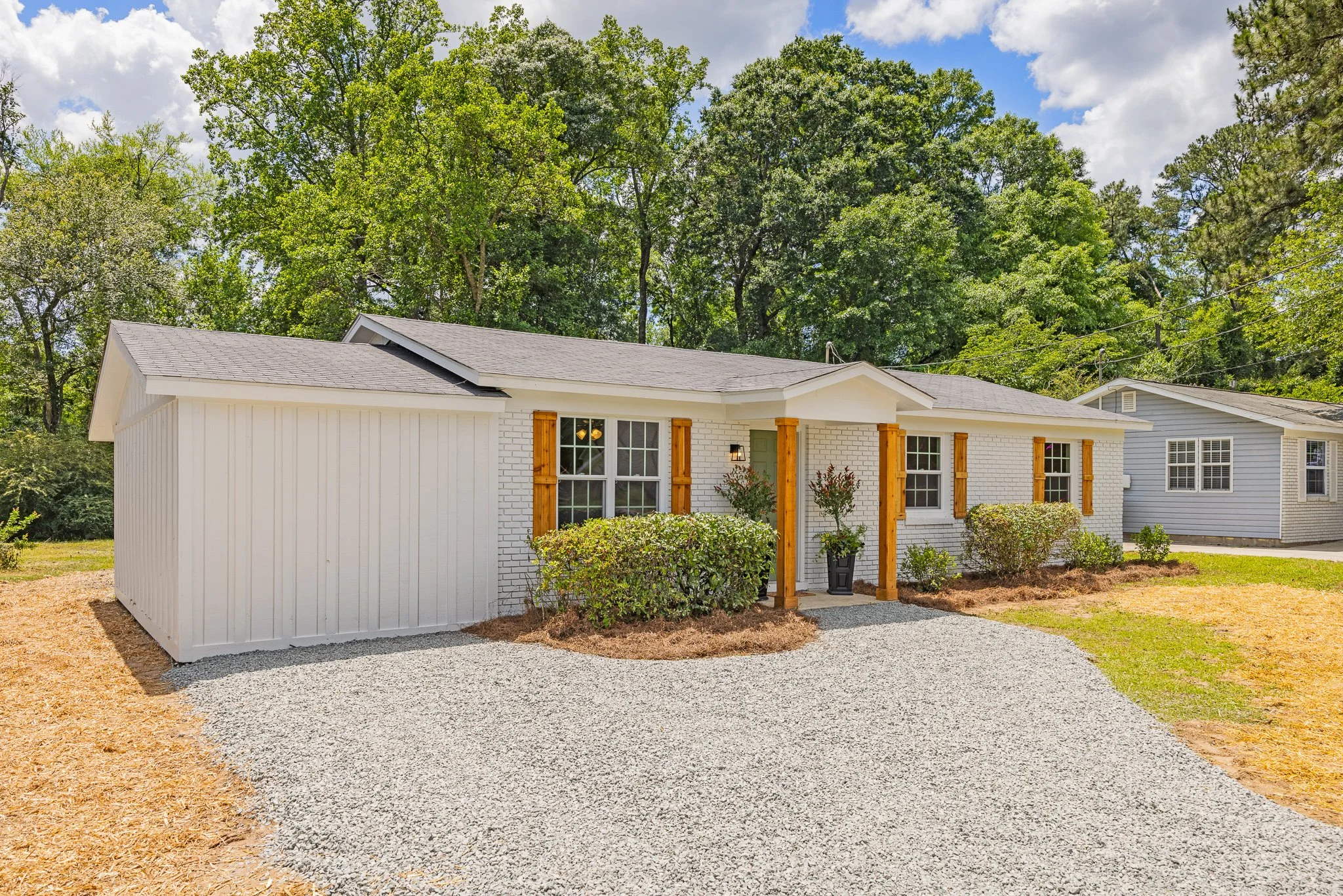 117 NEW STILWELL RD-3.jpg
