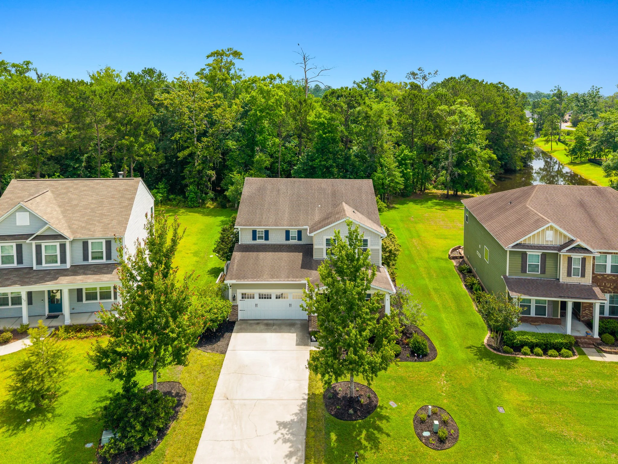 154 MOOR HEN LANDING-10.jpg