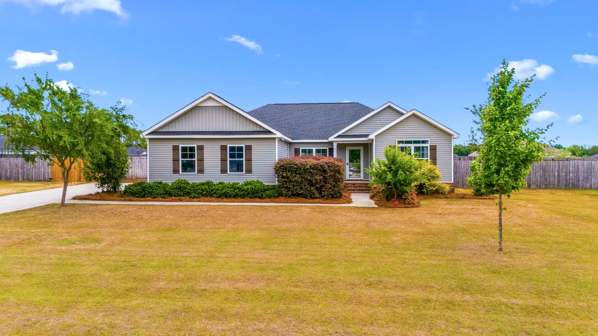 114 COVE COURT -1.jpg