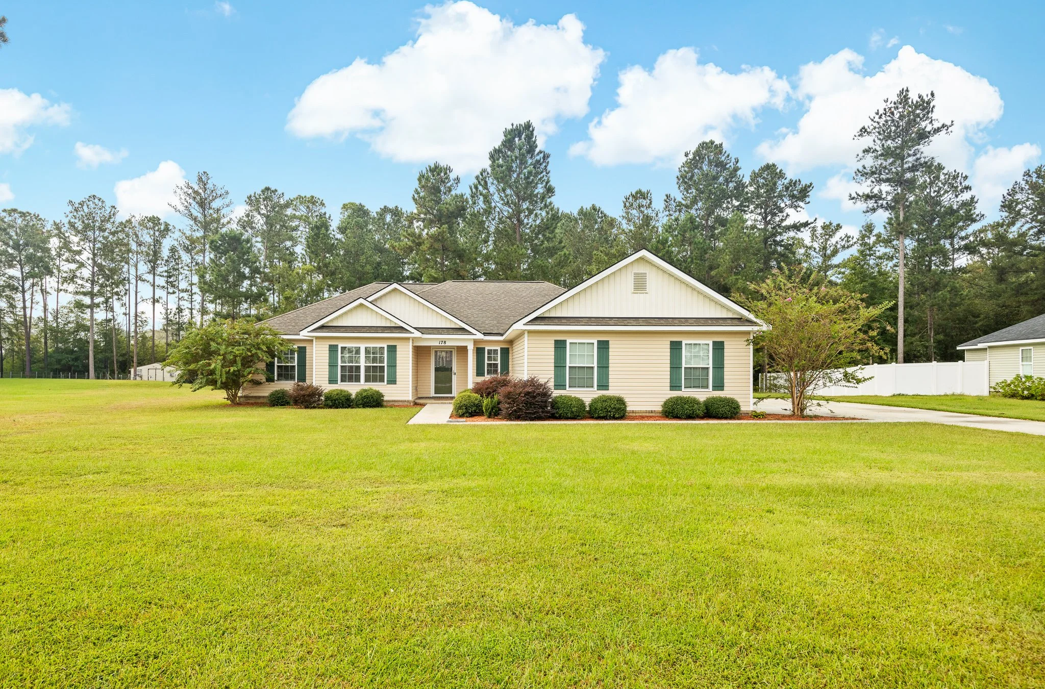 178 STONEBROOK WAY-2.jpg