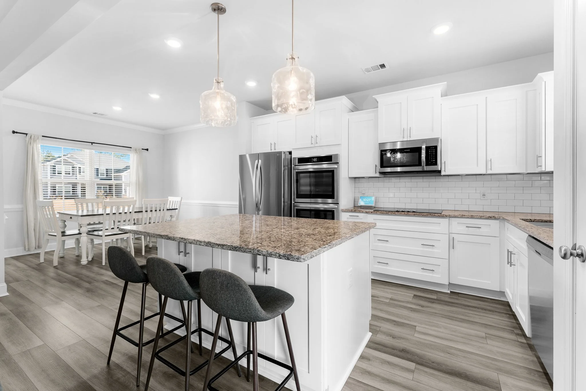 103 FINCH LANE-21.jpg