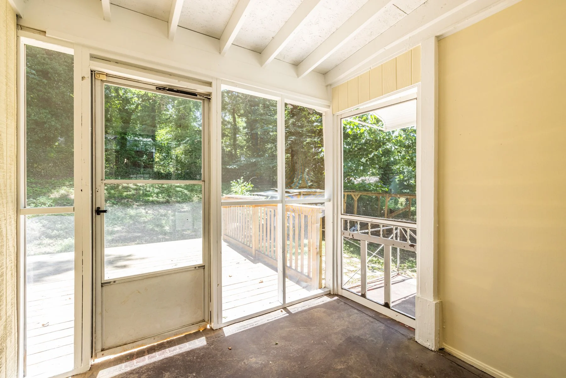 22 back_porch2.jpg