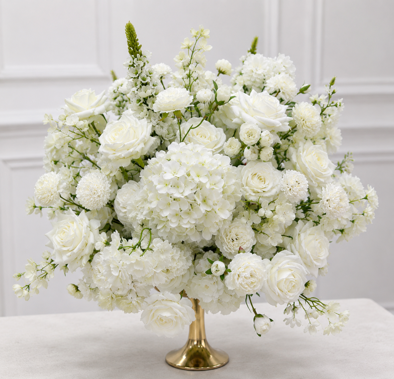 White Large Centerpiece CEN#1