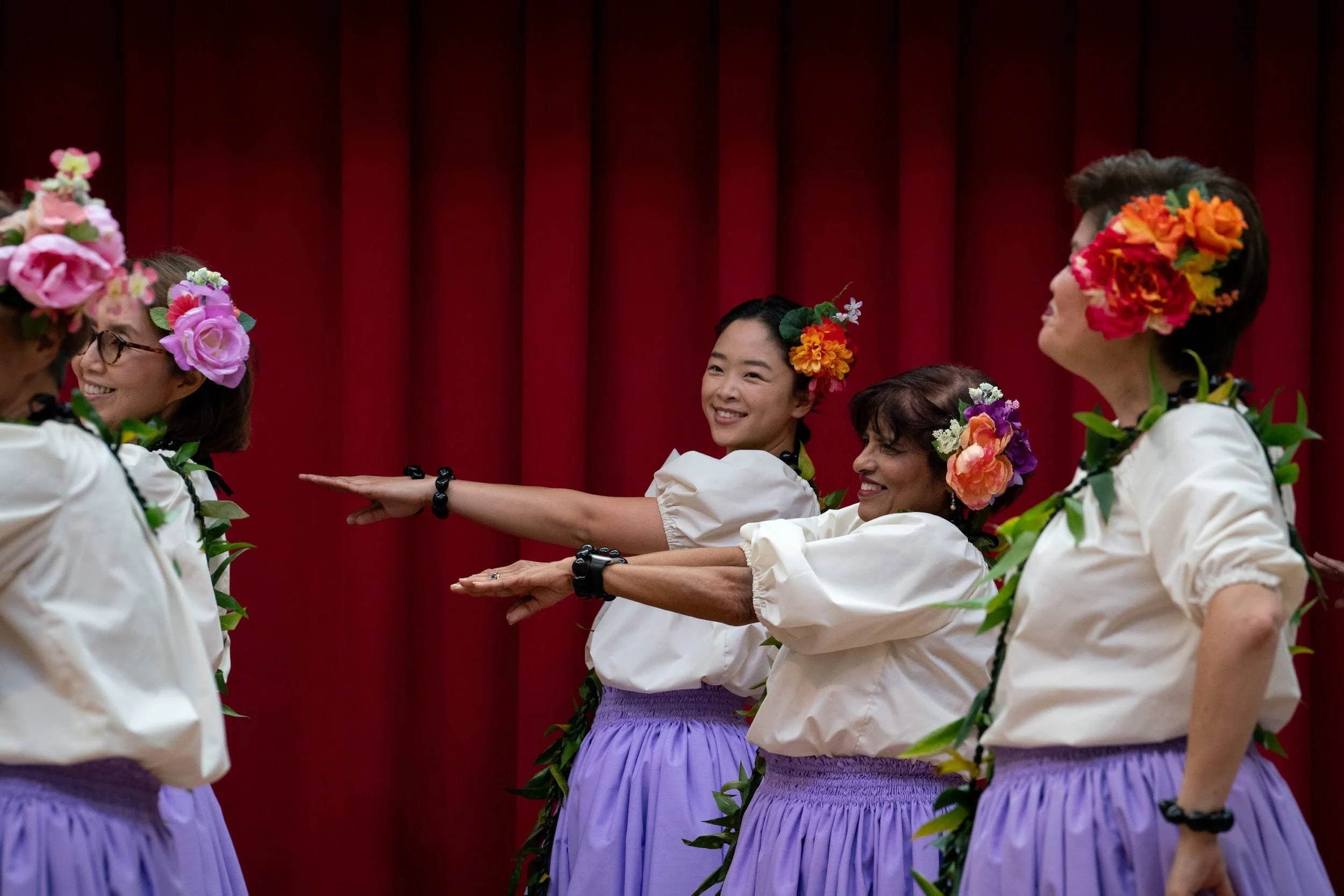 hula2.jpg