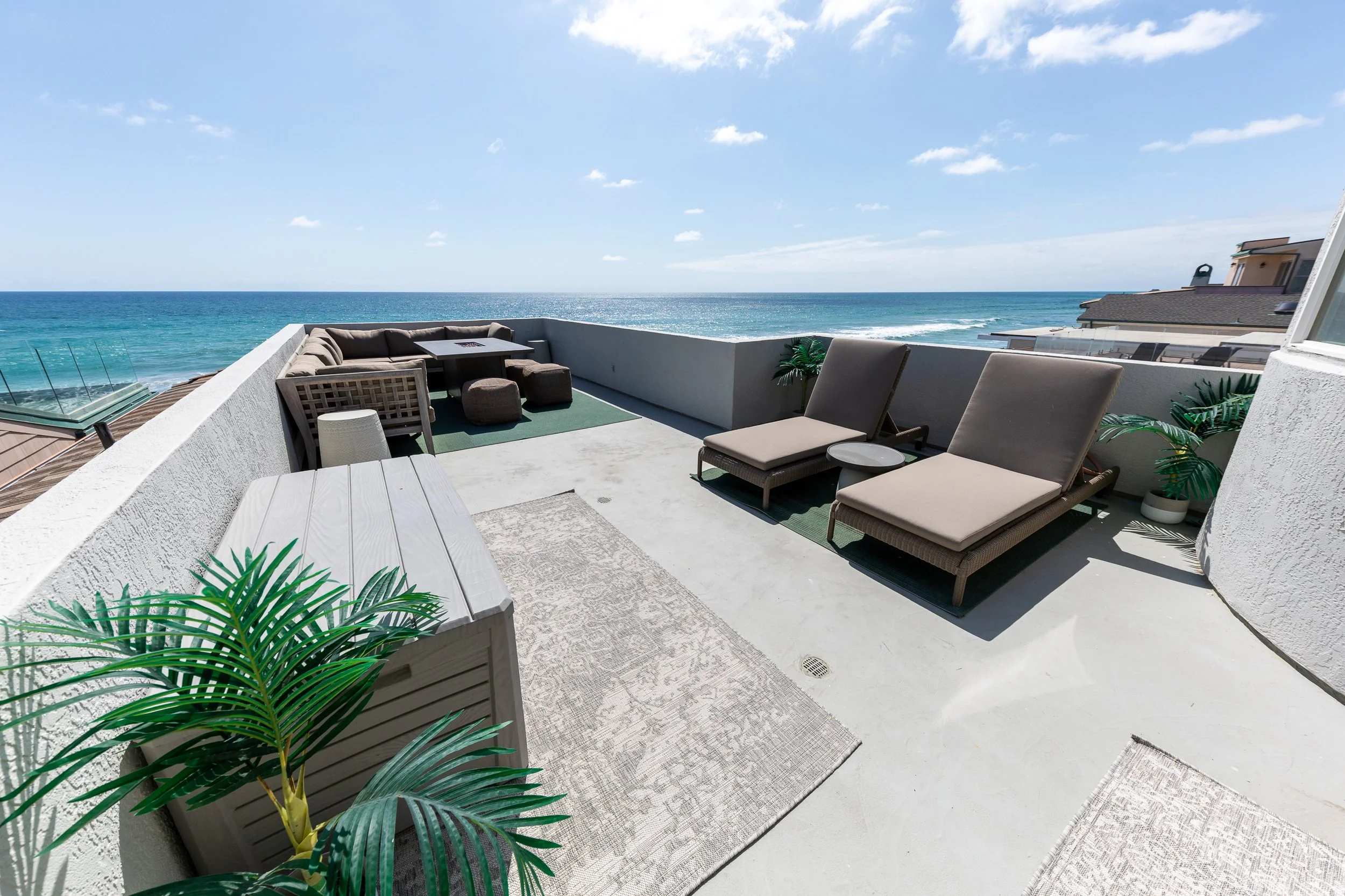 1731 S Pacific - Reshoot - Outside-010.jpg