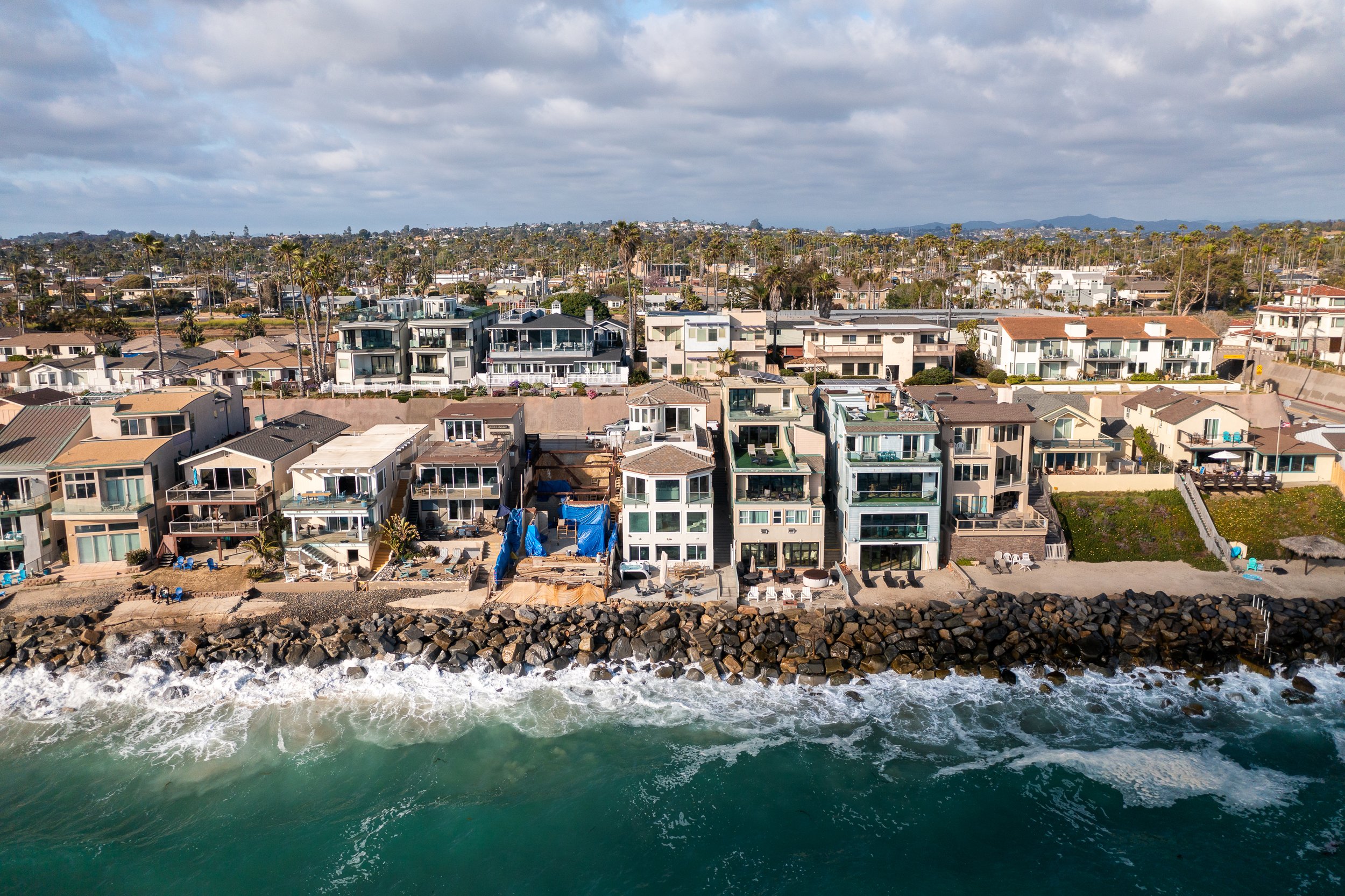 1731 S Pacific - Reshoot - Aerial-029.jpg