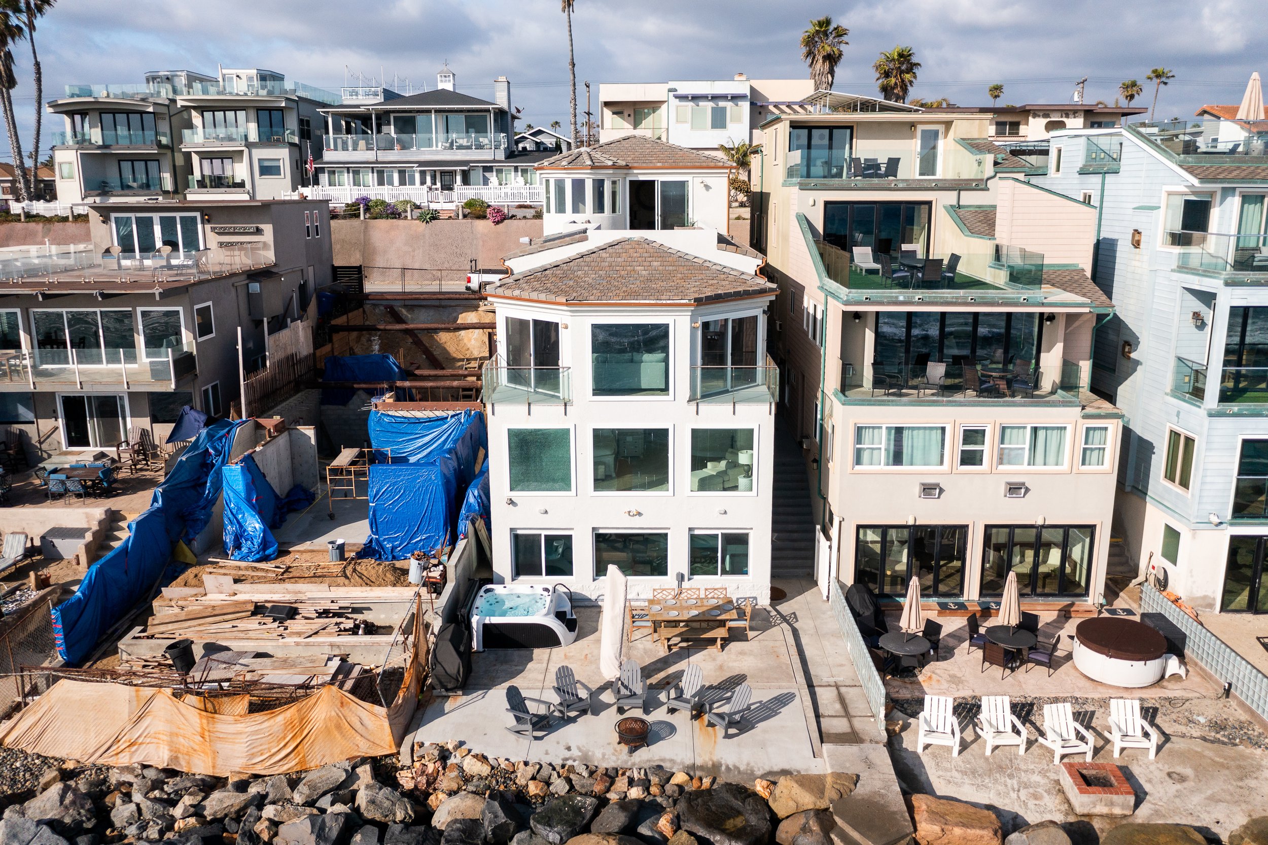 1731 S Pacific - Reshoot - Aerial-005.jpg