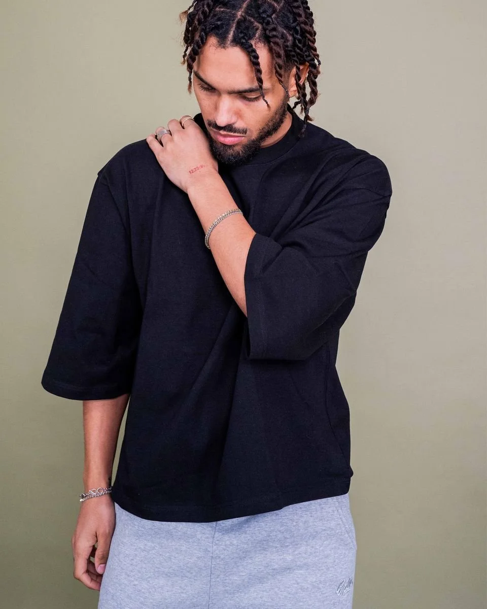 QUARTER BLK.jpg