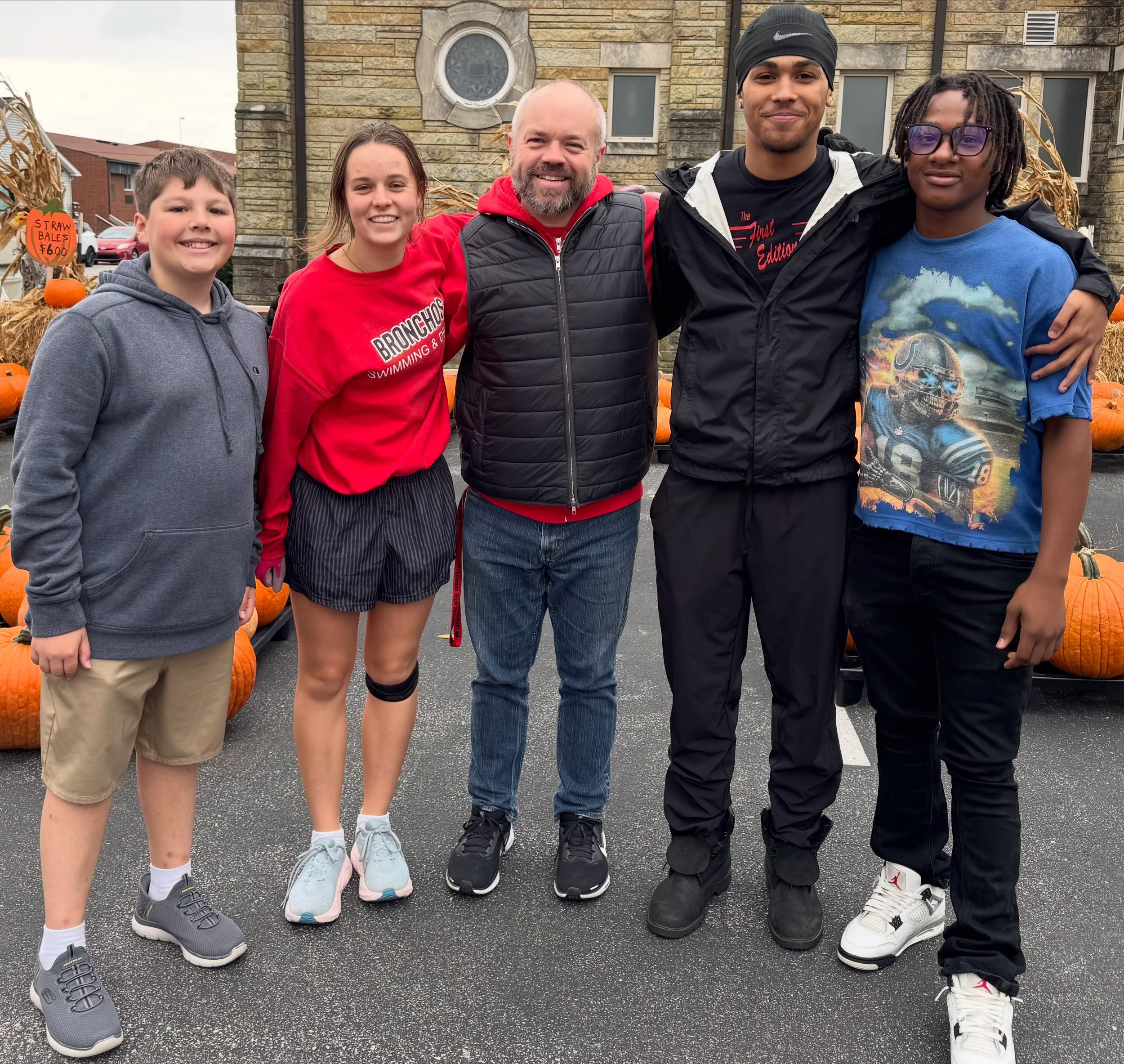 Thanks to these Broncho singers for volunteering at the Congress UMC pumpkin patch! Left to right are Henry Newhart (Sunnyside 6th grader), Avry Clements (Jeff junior), Mr. Myers, Chris Whirl (Jeff sophomore), and Achillies Branch (Jeff sophomore). P