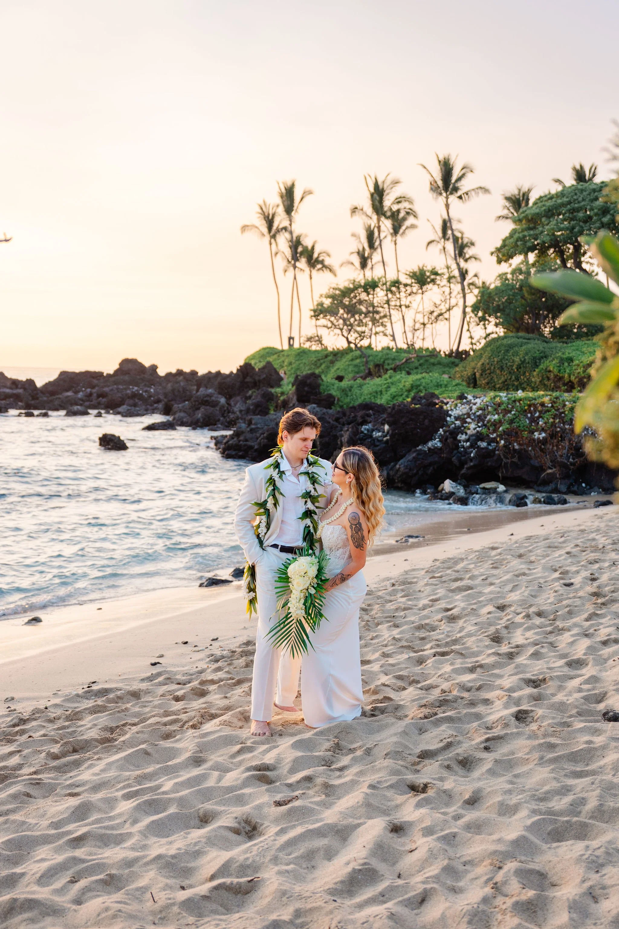 Kukio Beach Elopement in Kailua-Kona, Hawaii