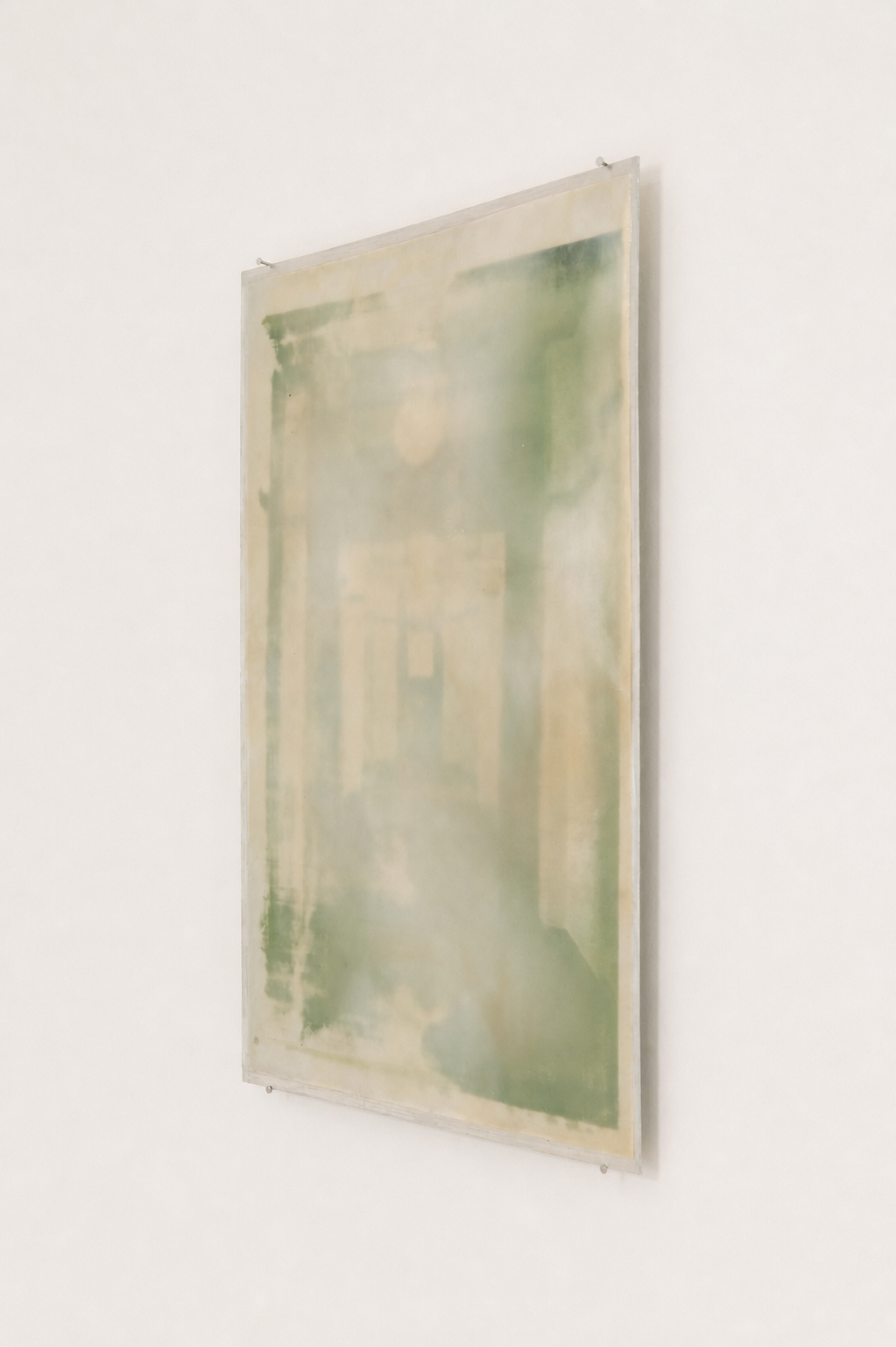 ExhibitionShoot_AliceMarden_ClaudiaLowe-318-catalogue.png