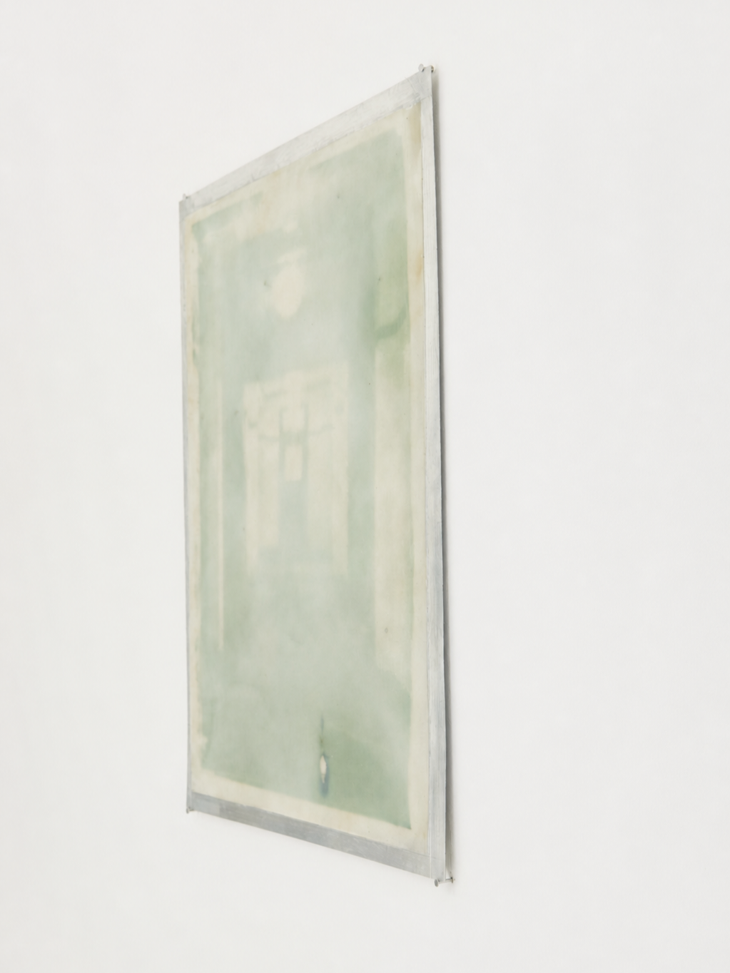 ExhibitionShoot_AliceMarden_ClaudiaLowe-320-catalogue.png