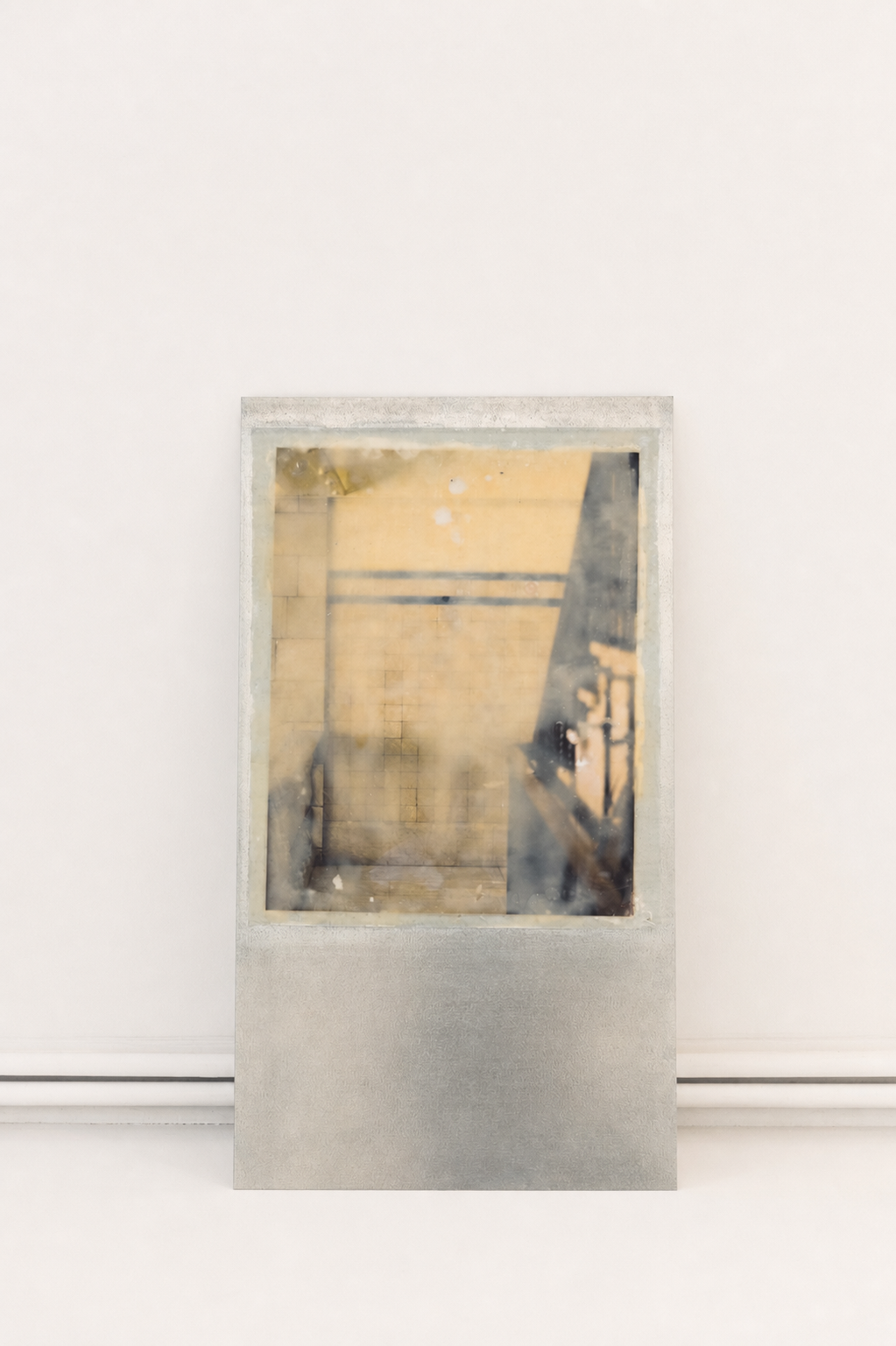 ExhibitionShoot_AliceMarden_ClaudiaLowe-308-catalogue.png